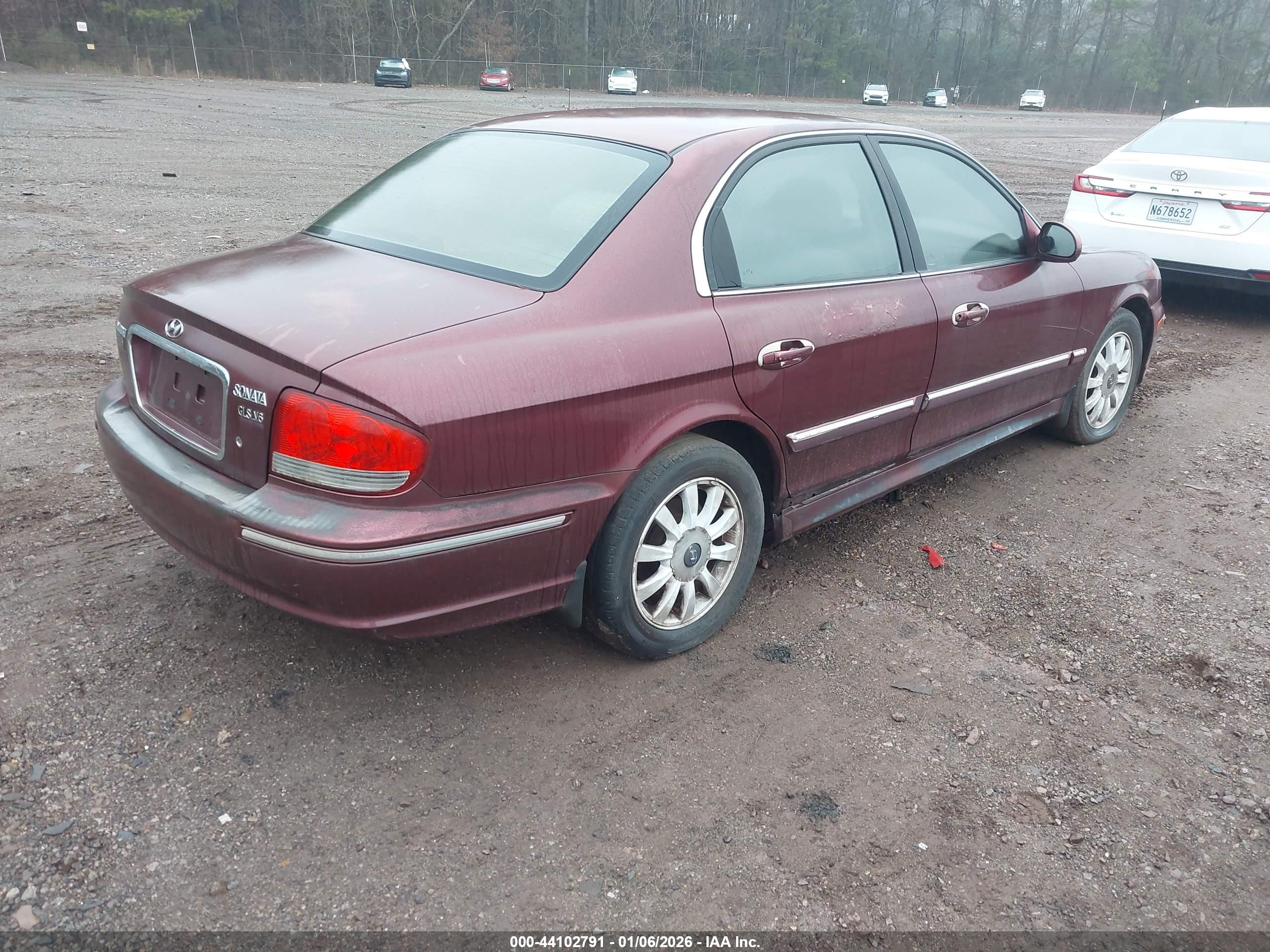 HYUNDAI SONATA image 4