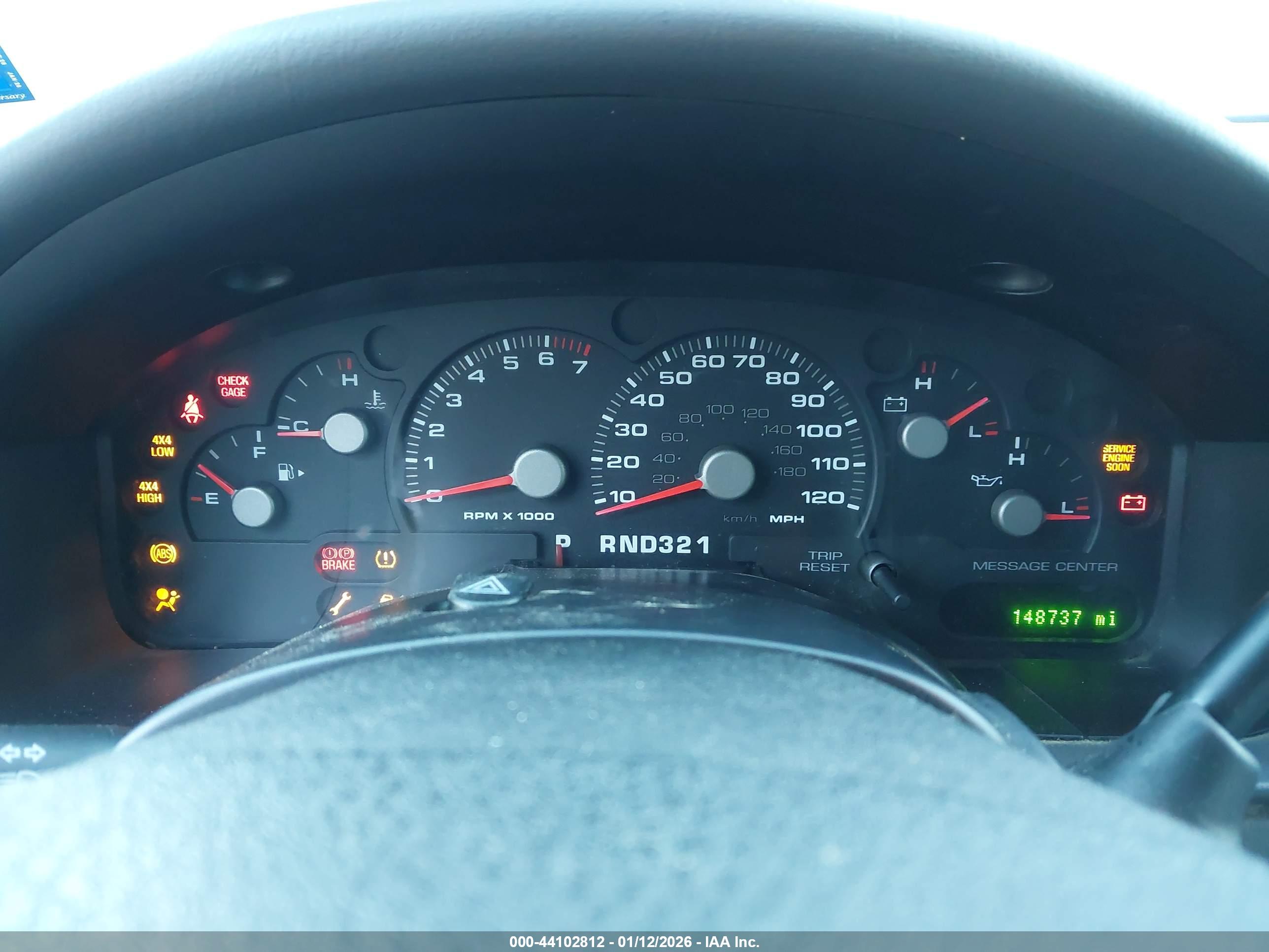FORD EXPLORER image 7