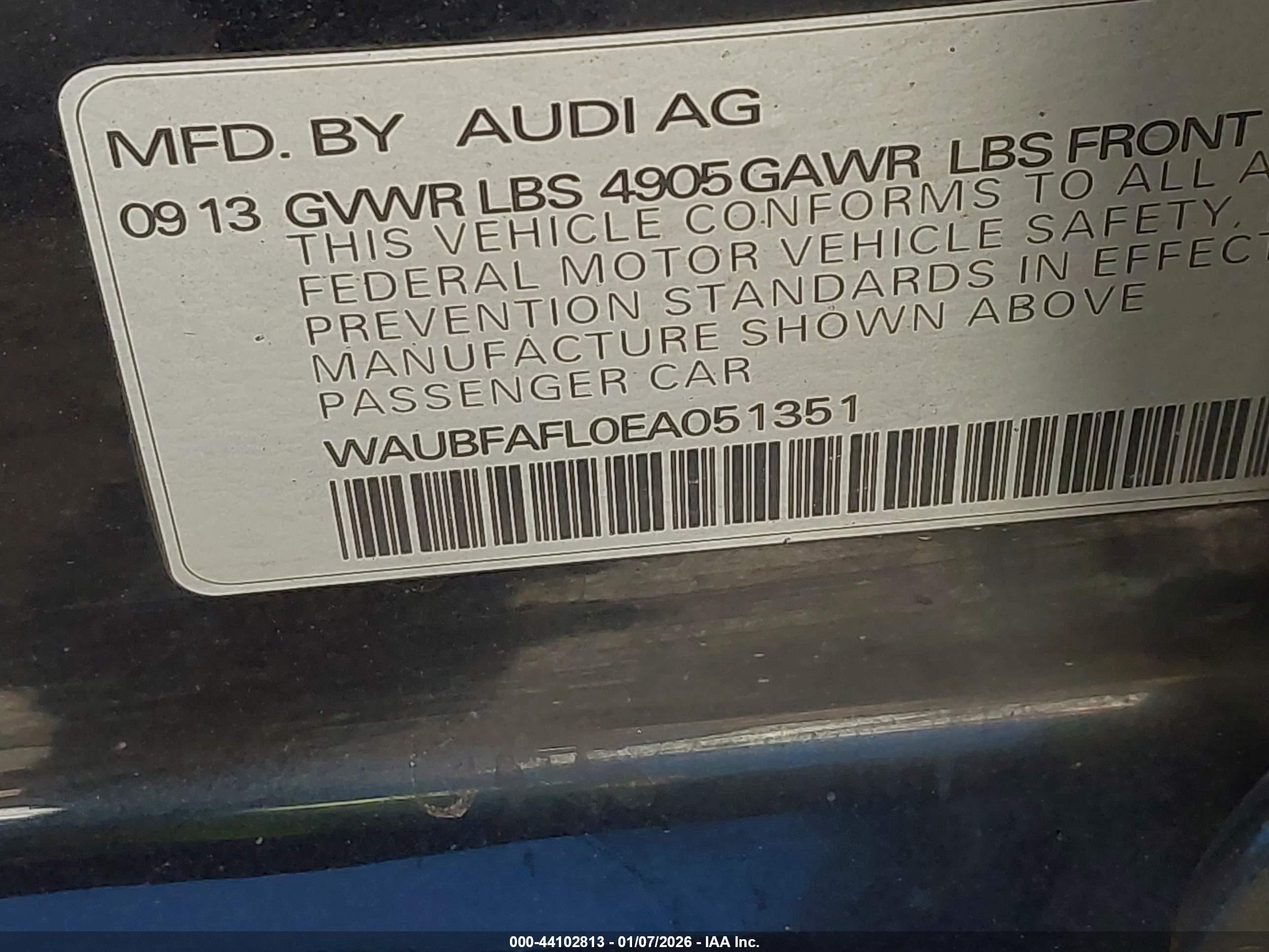AUDI A4 image 9