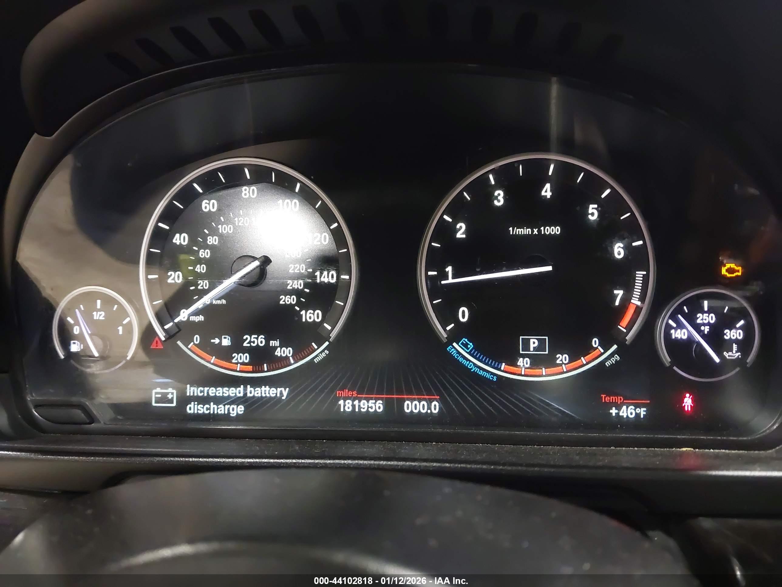 BMW 528I image 7