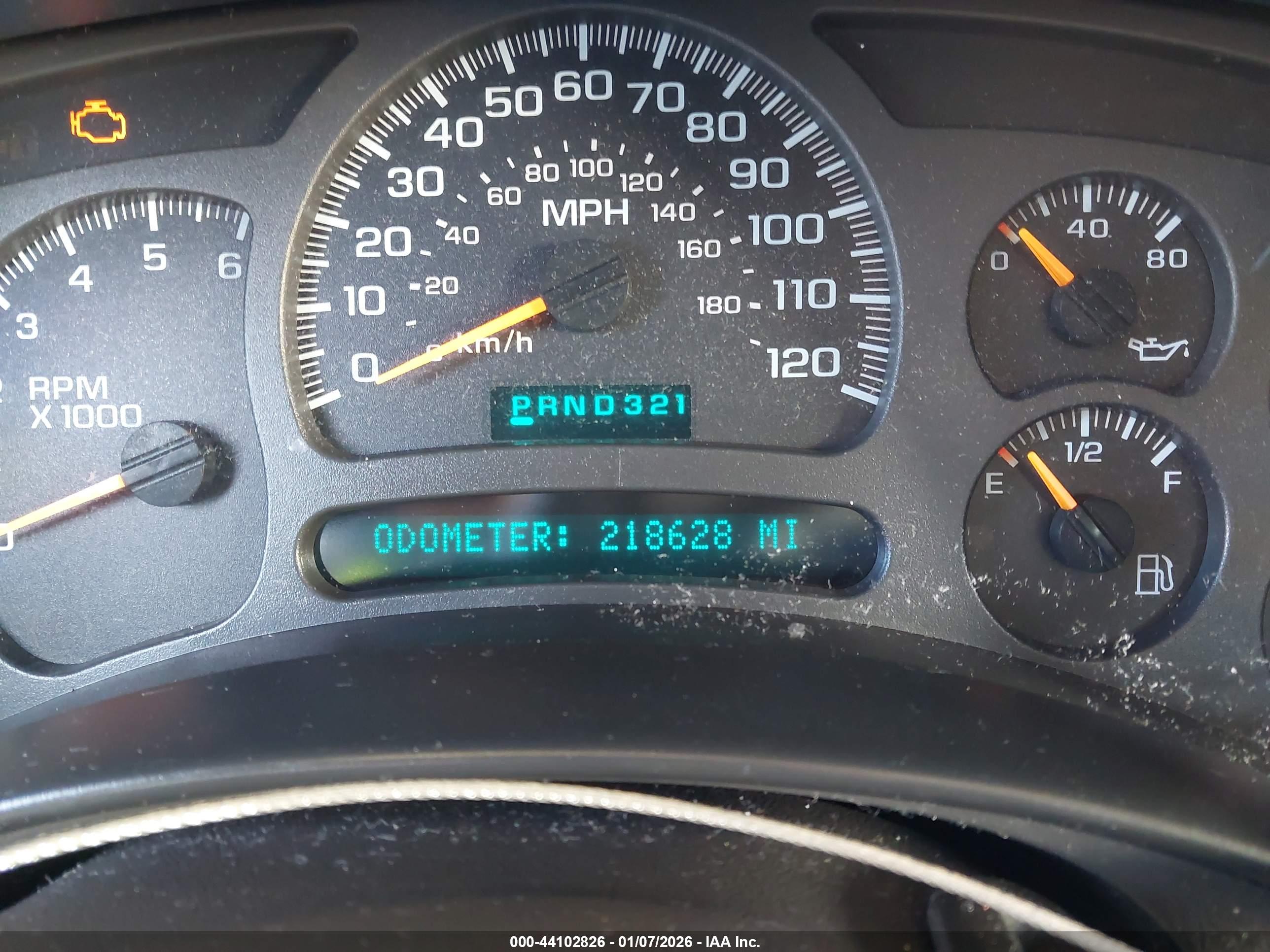 CHEVROLET SILVERADO image 7
