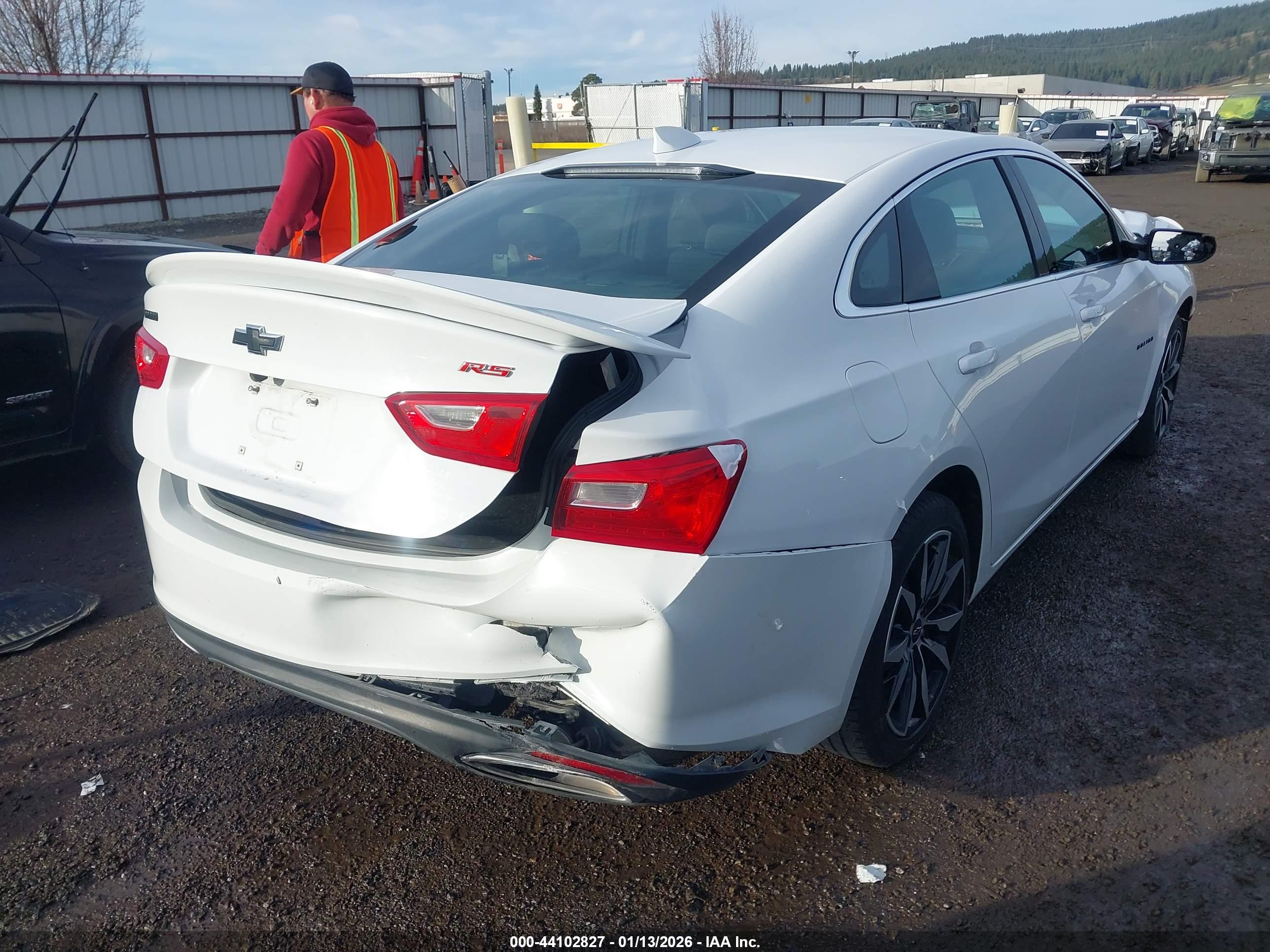 CHEVROLET MALIBU image 4