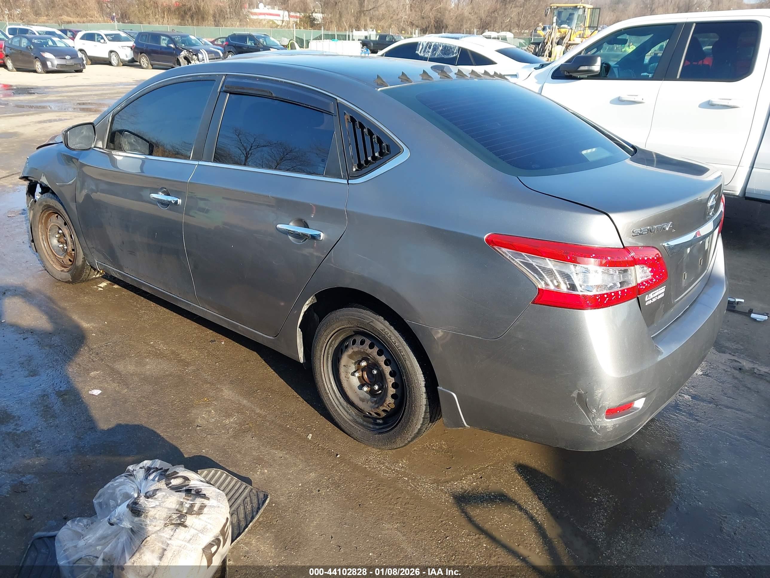 NISSAN SENTRA image 3