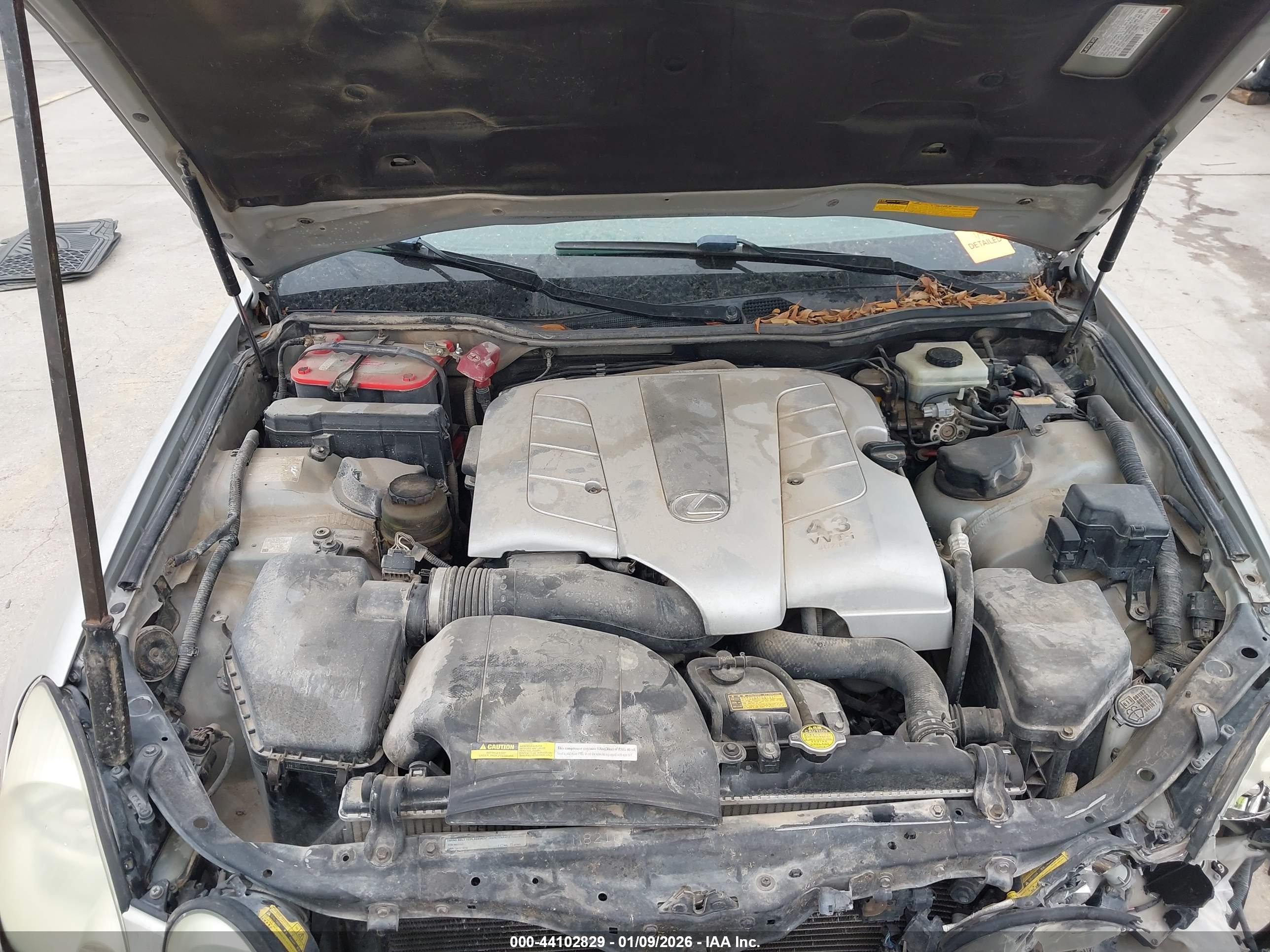 LEXUS GS image 10
