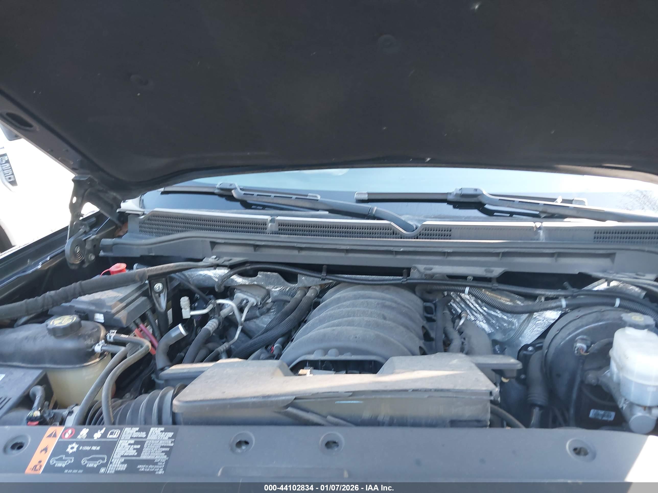 GMC SIERRA image 10