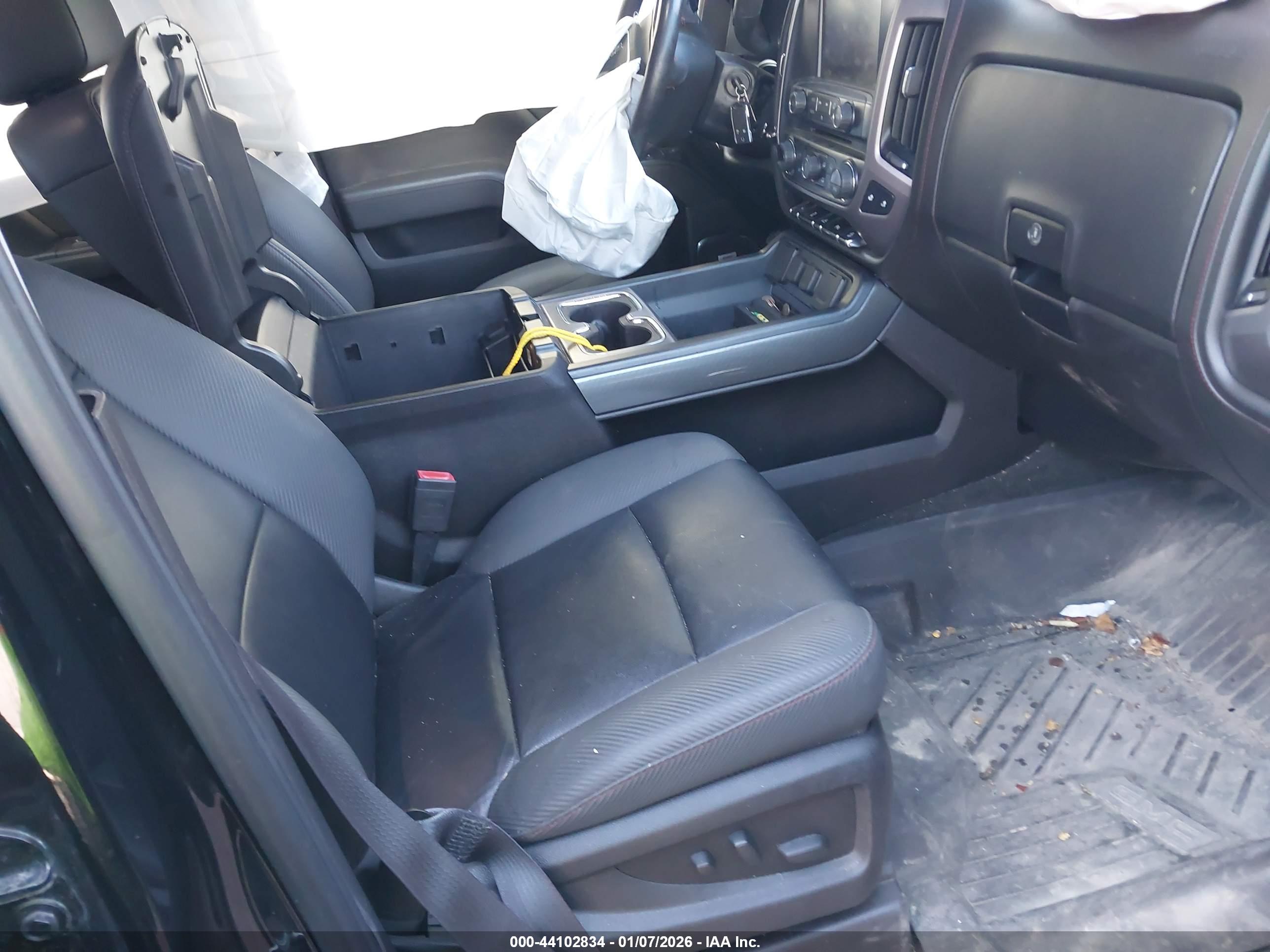 GMC SIERRA image 5