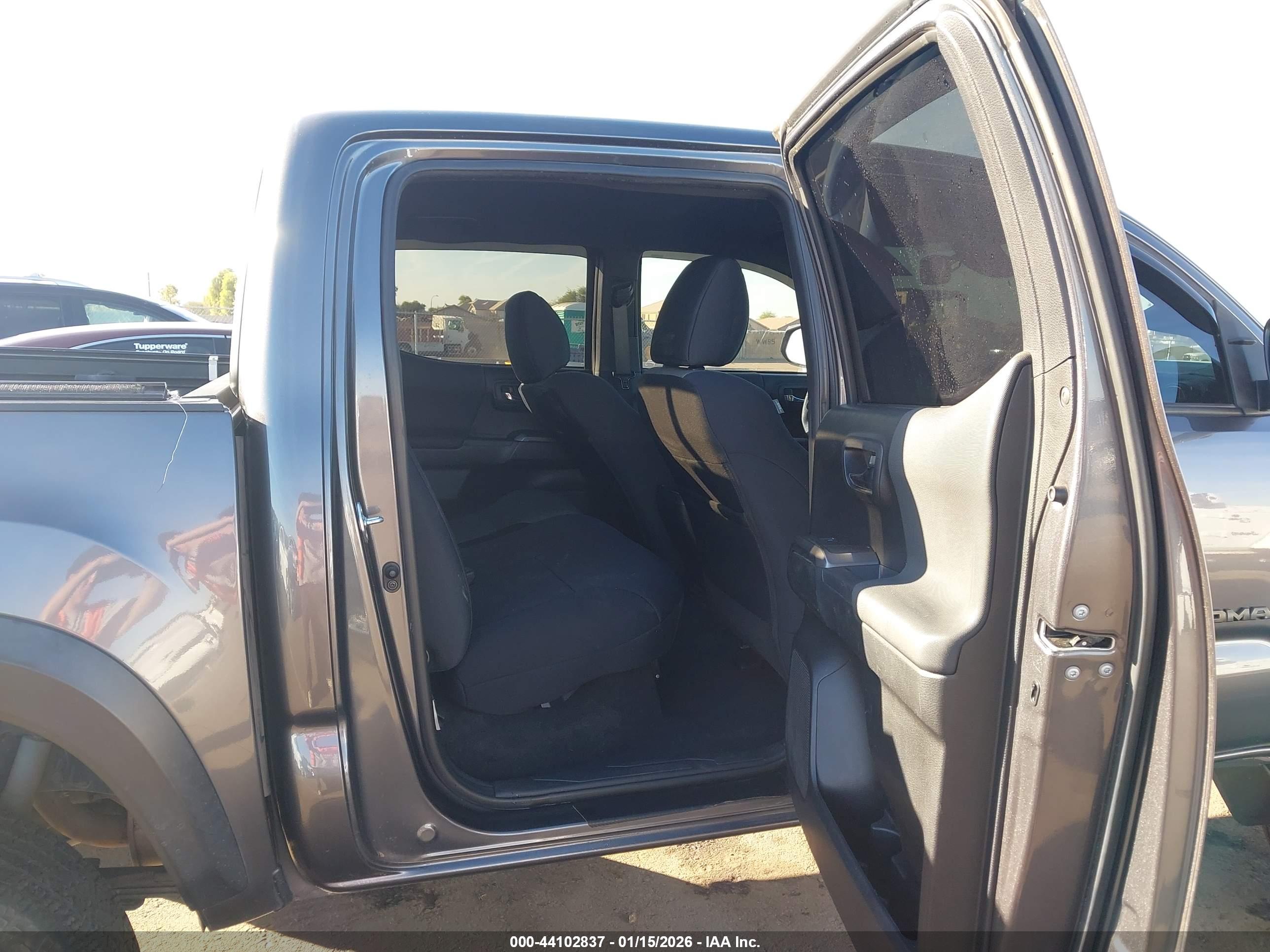 TOYOTA TACOMA image 8