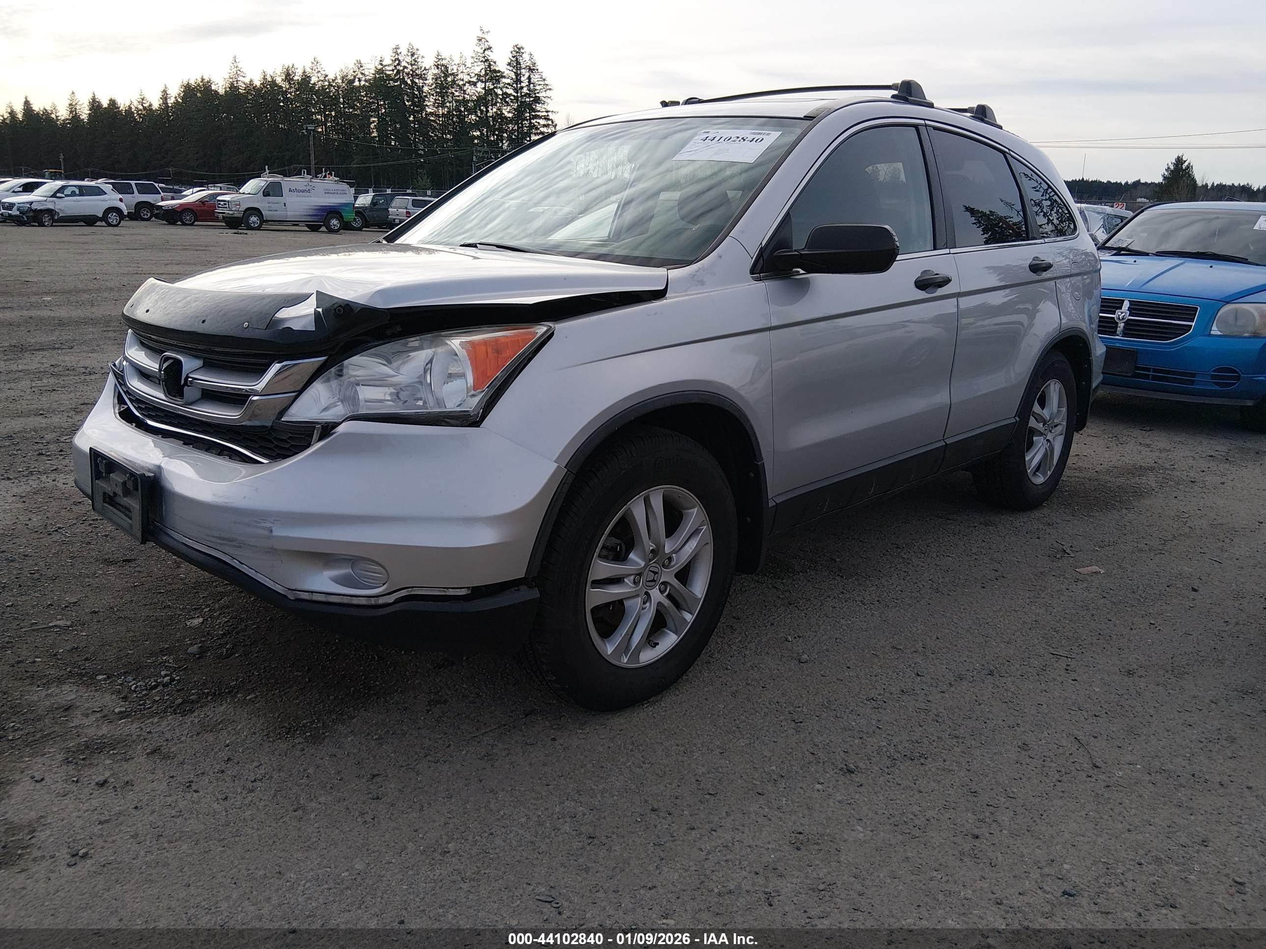 HONDA CR-V image 2