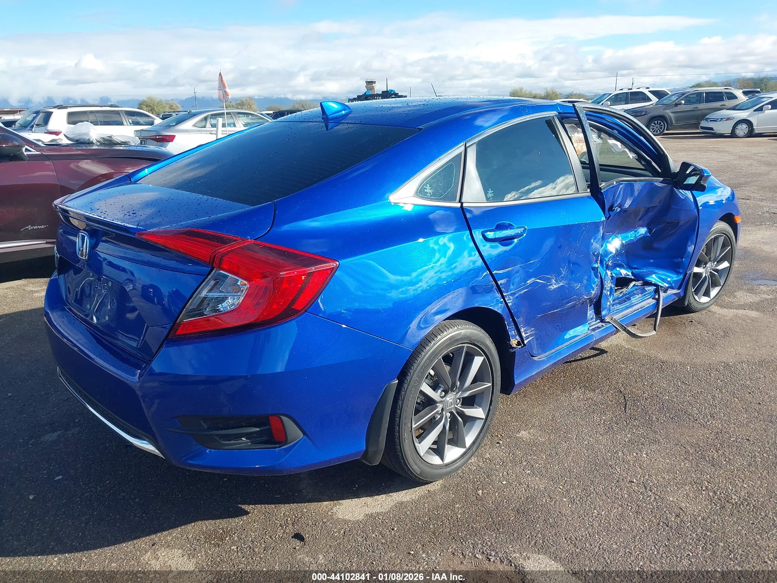 HONDA CIVIC image 4