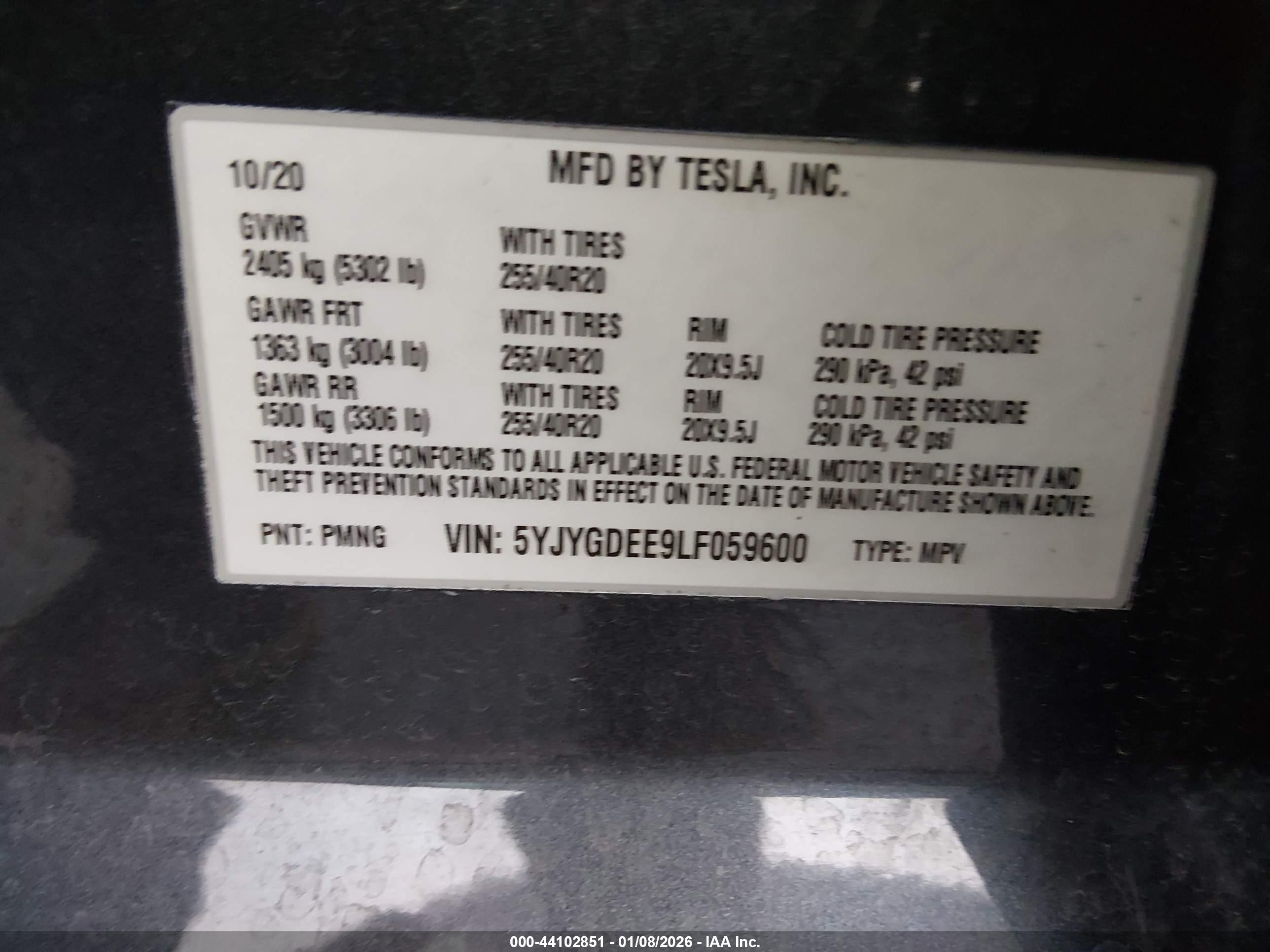 TESLA MODEL image 9