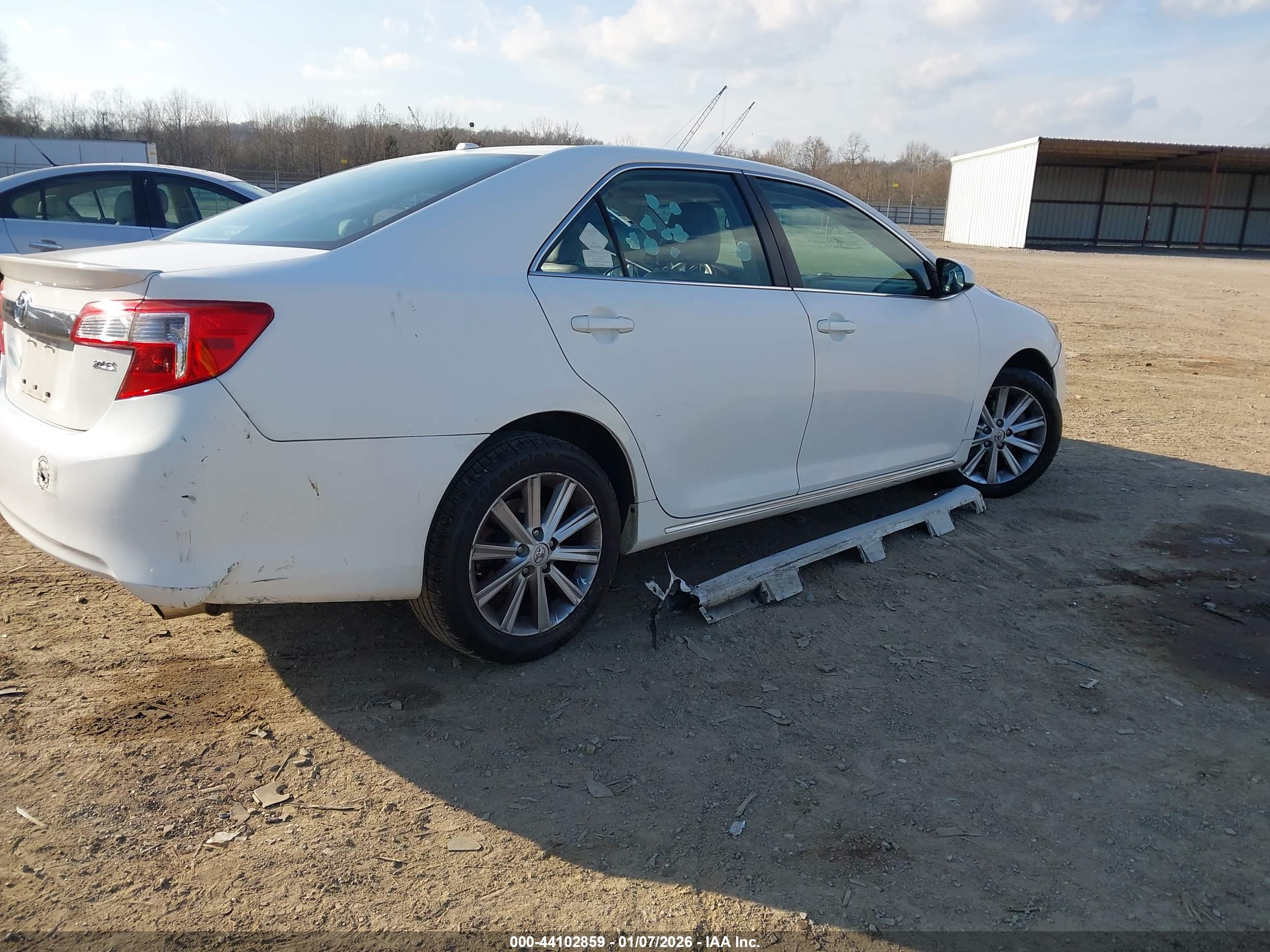TOYOTA CAMRY image 4