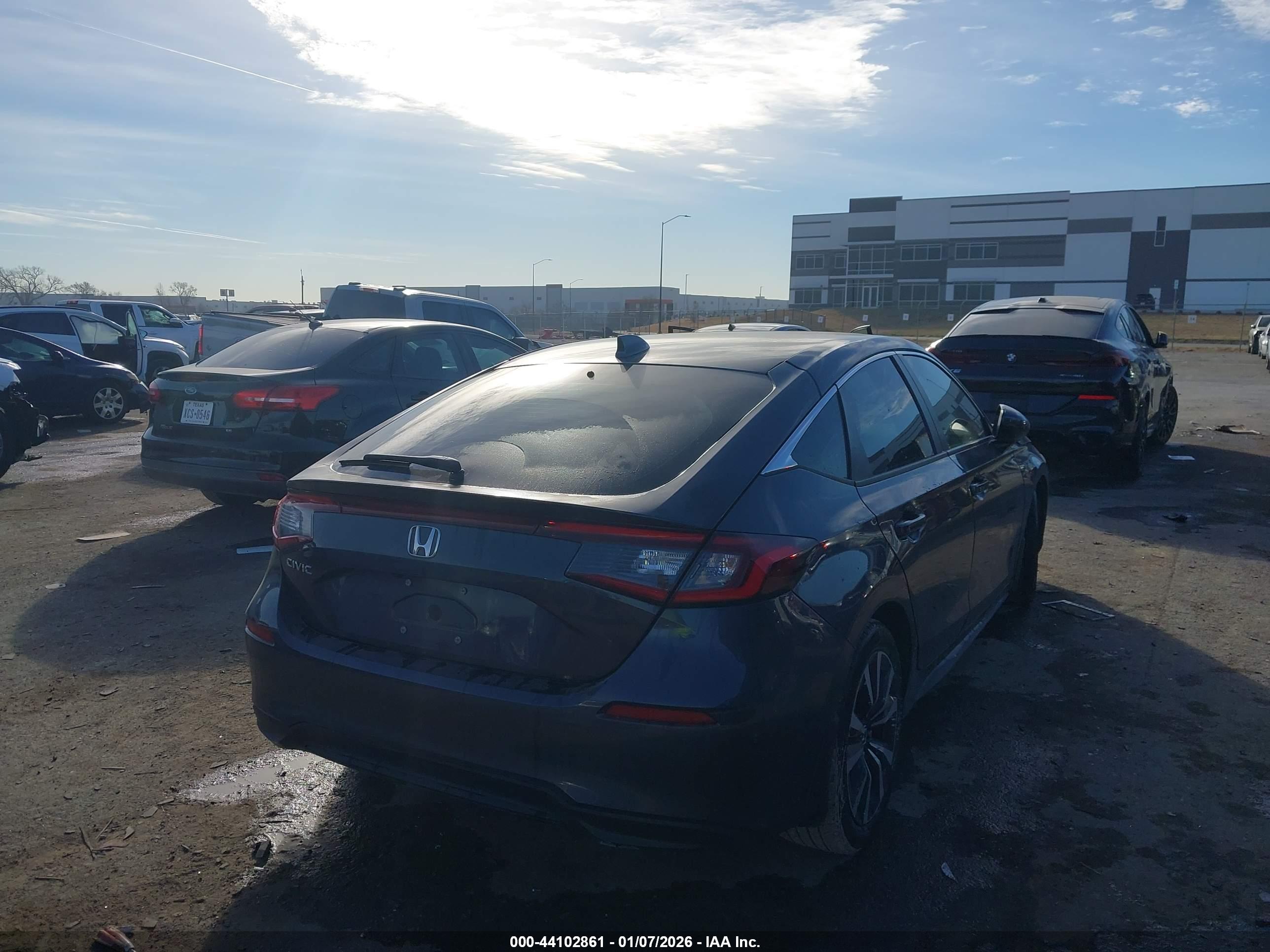 HONDA CIVIC image 4