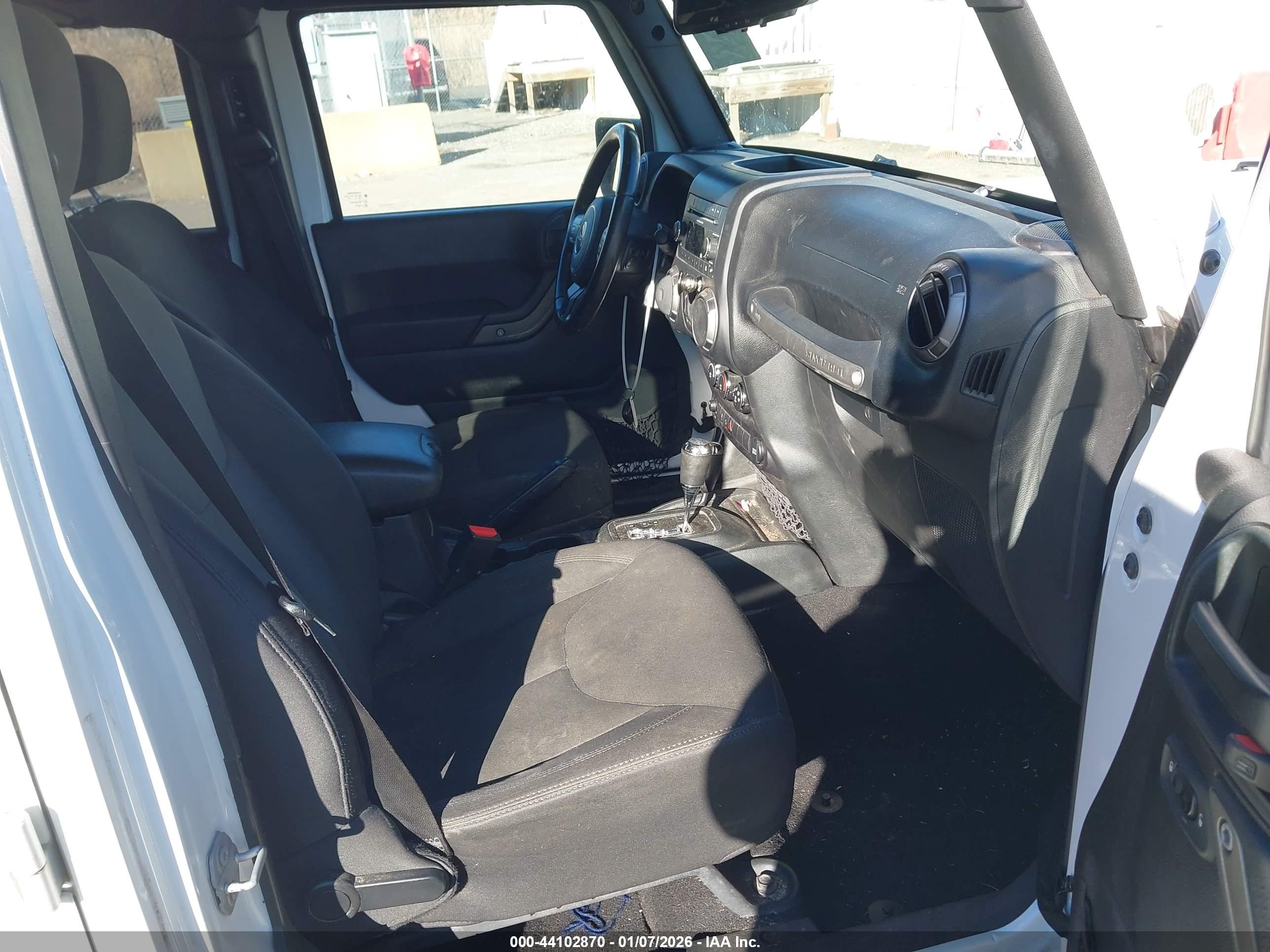 JEEP WRANGLER image 5