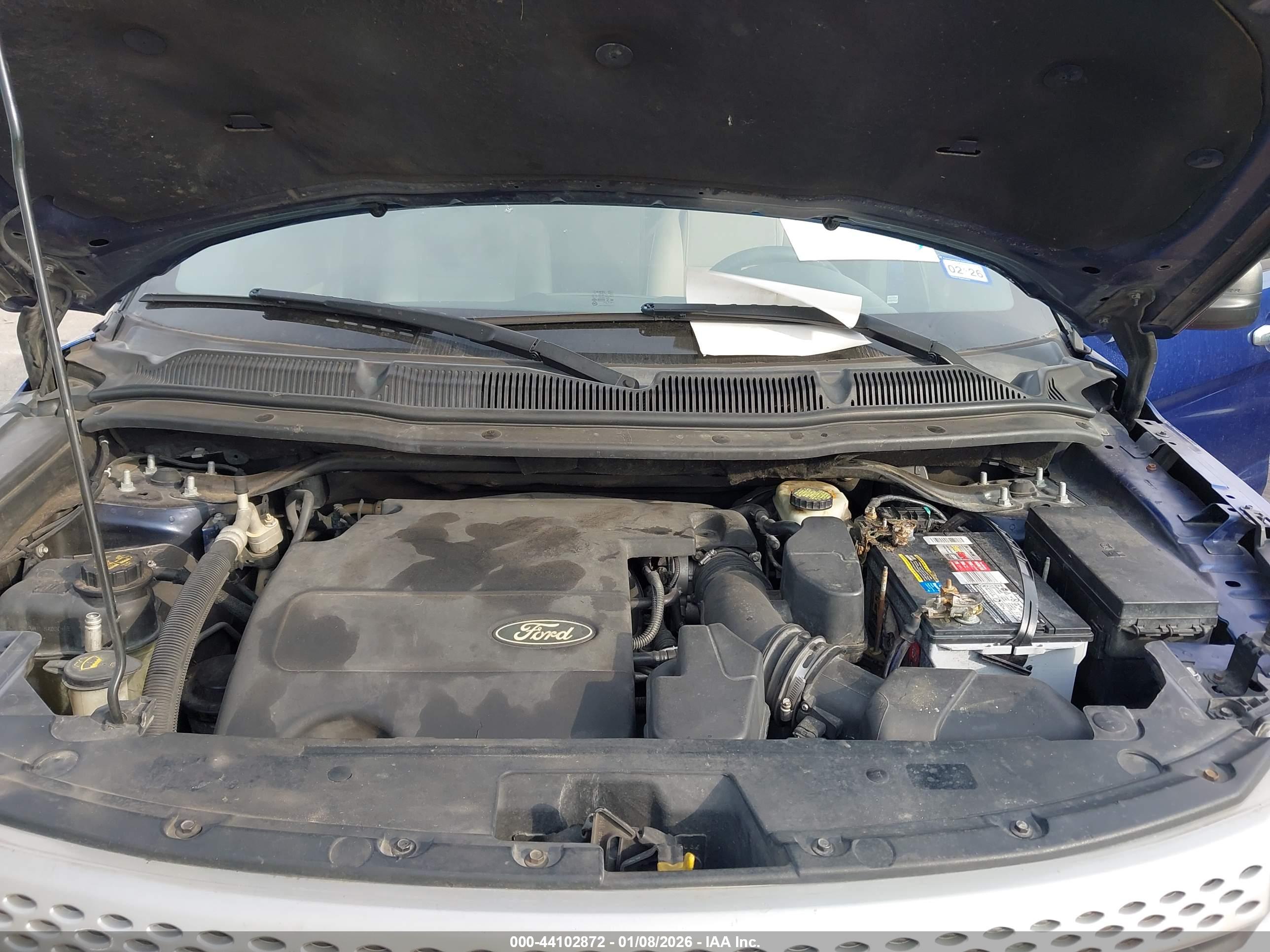 FORD EXPLORER image 10