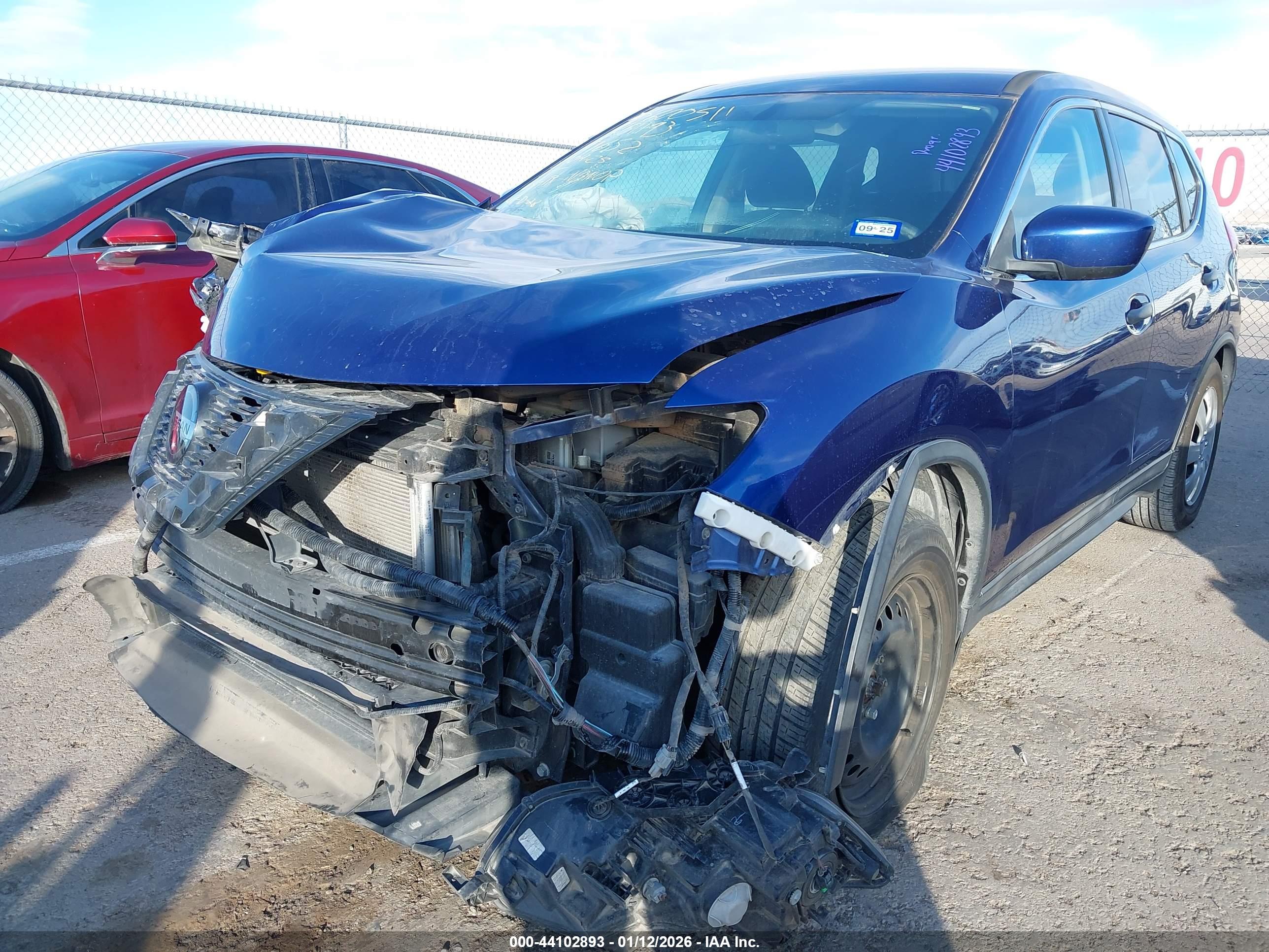 NISSAN ROGUE image 6