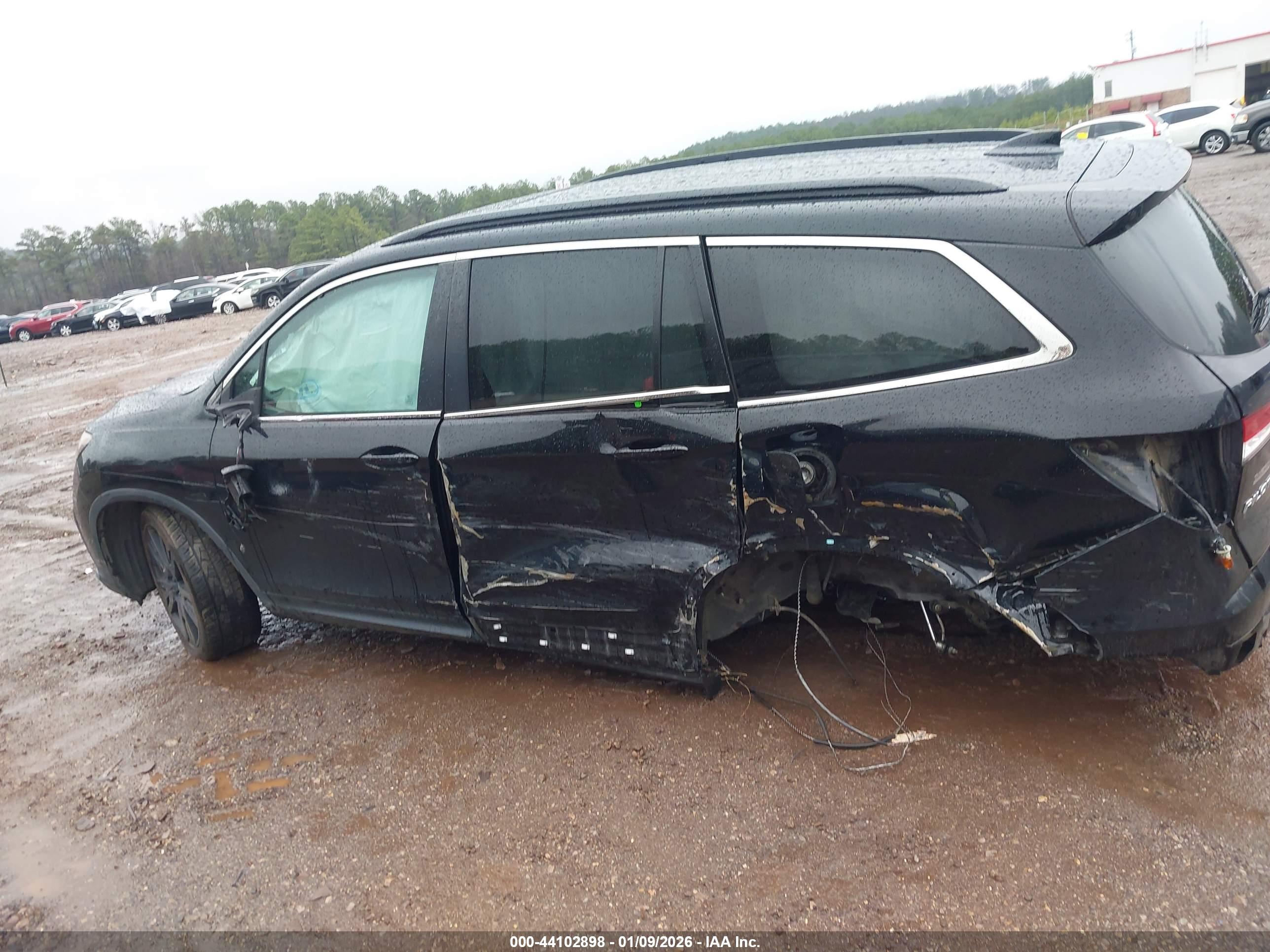 HONDA PILOT image 6