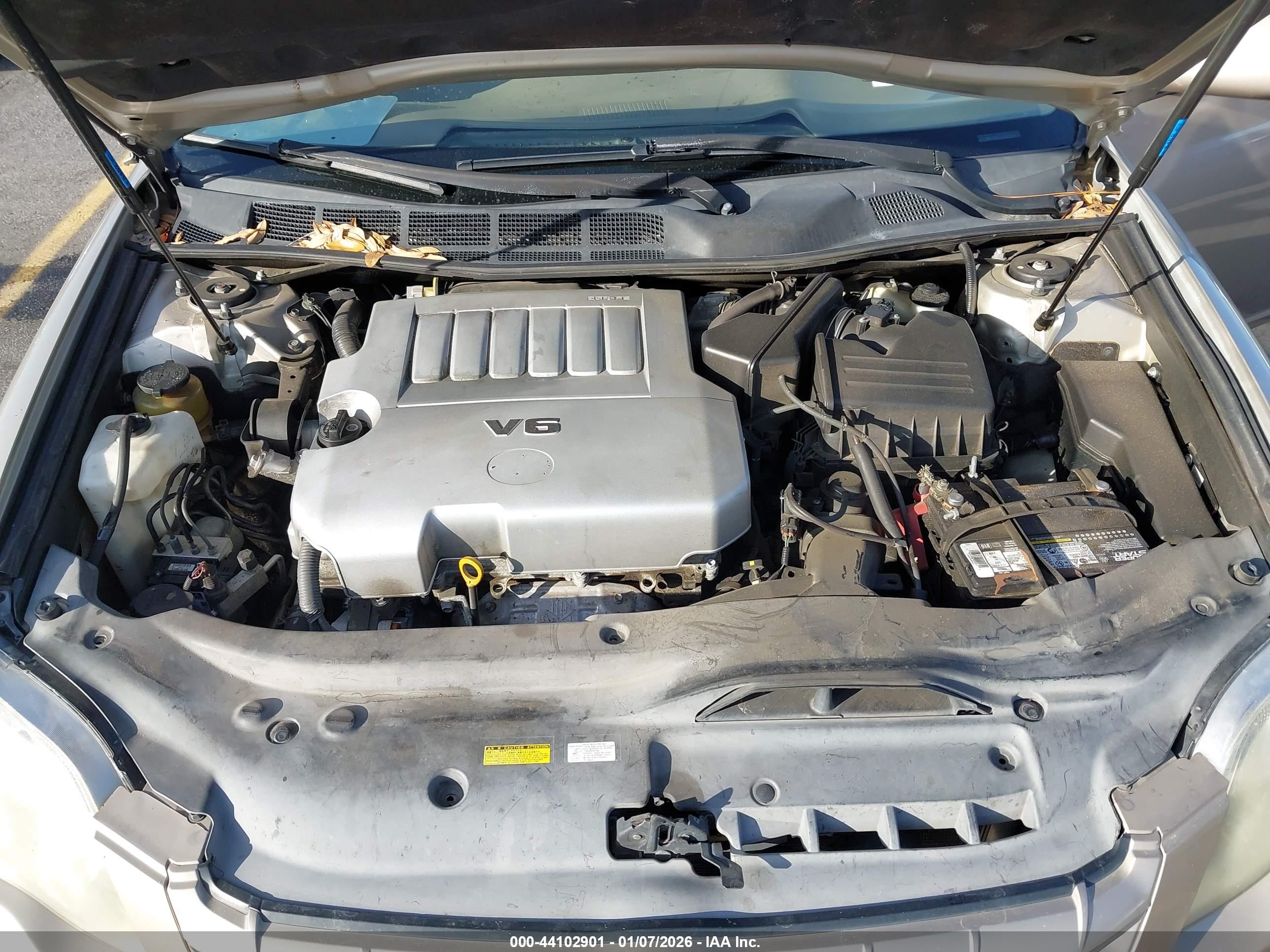 TOYOTA AVALON image 10