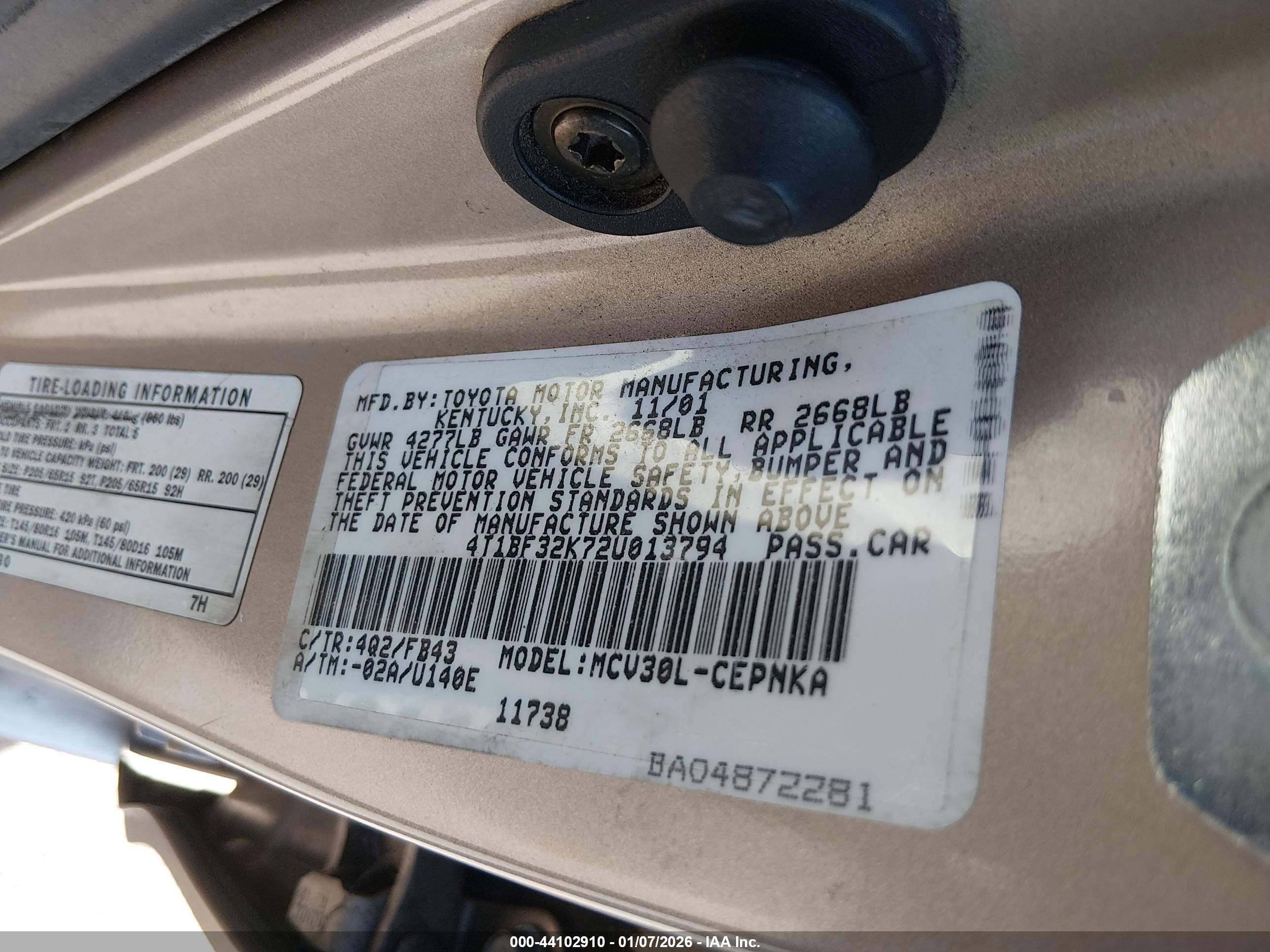 TOYOTA CAMRY image 9