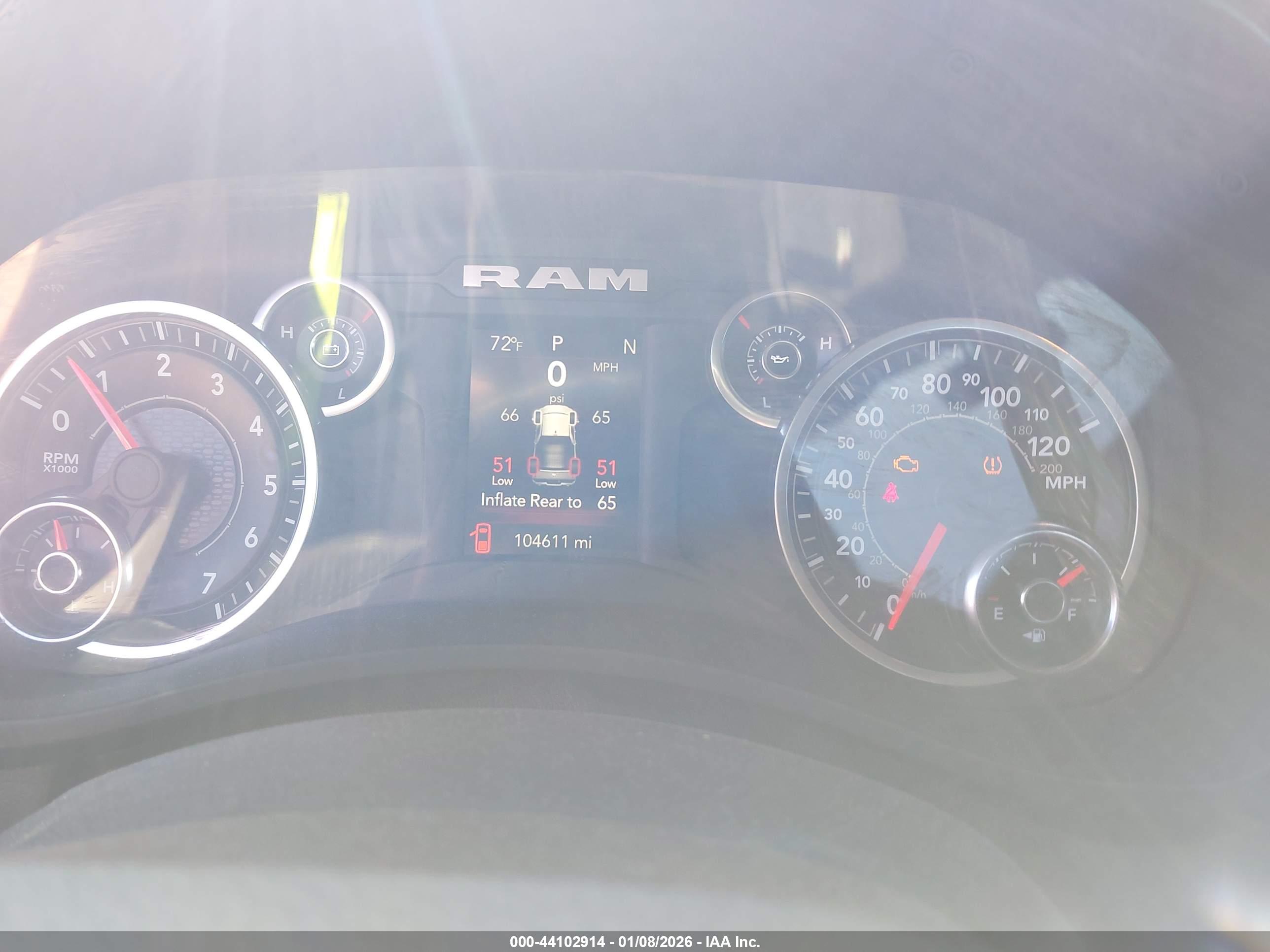 RAM 2500 image 7