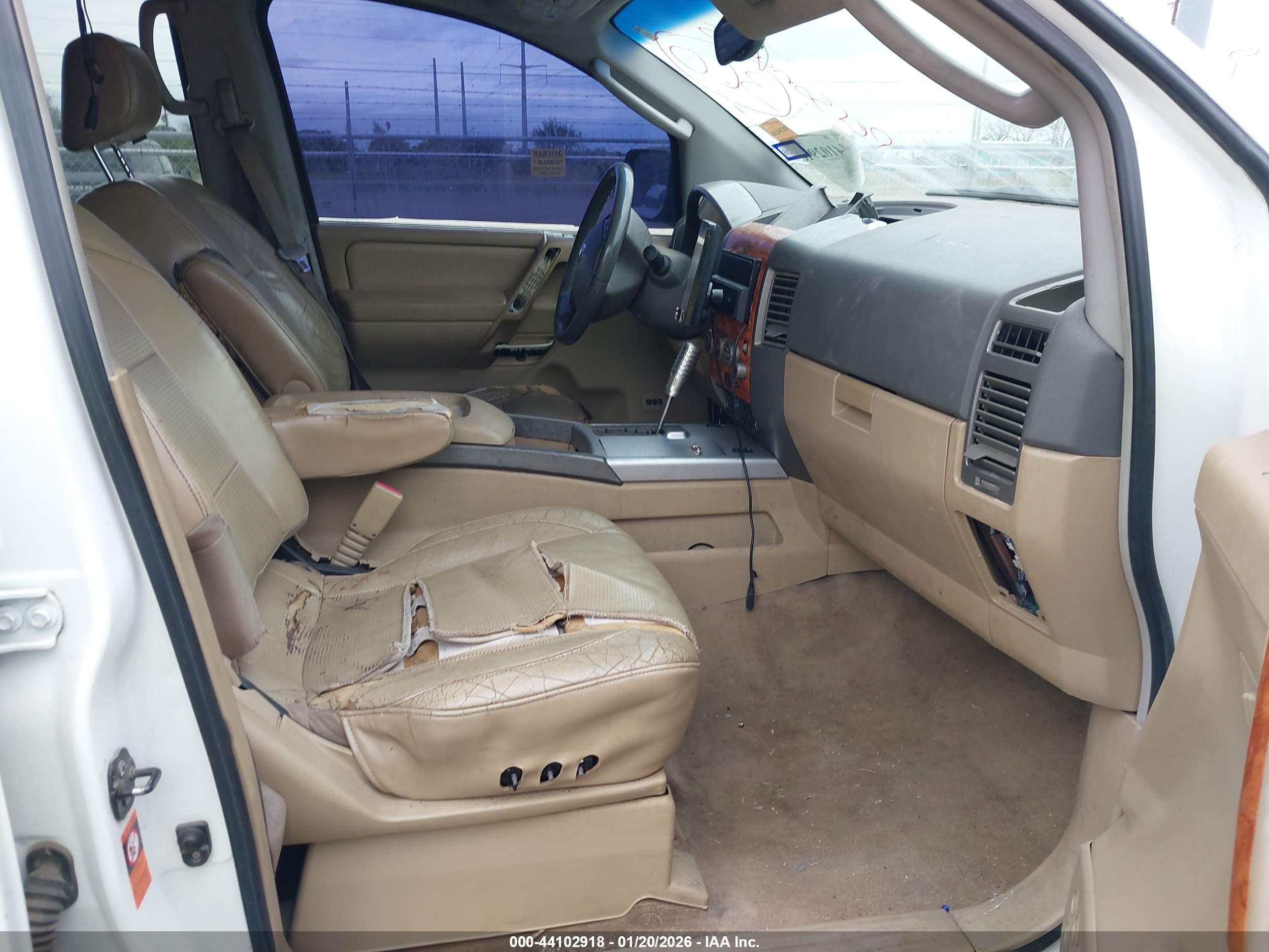 NISSAN ARMADA image 5