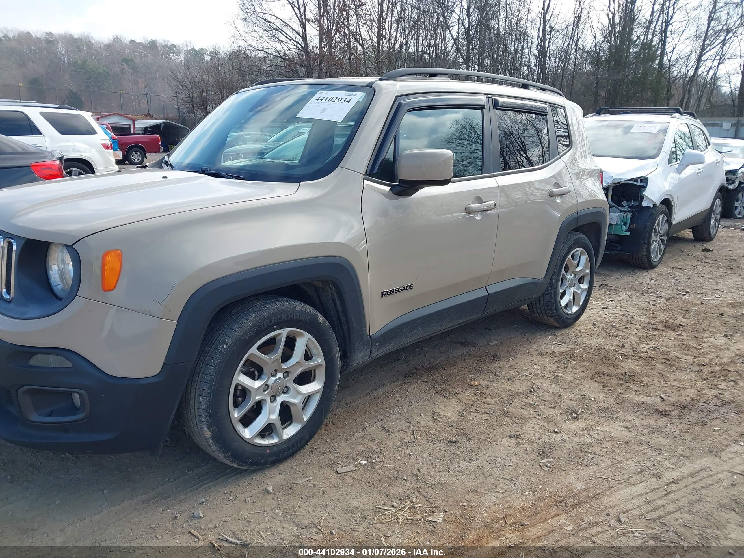 JEEP RENEGADE image 2