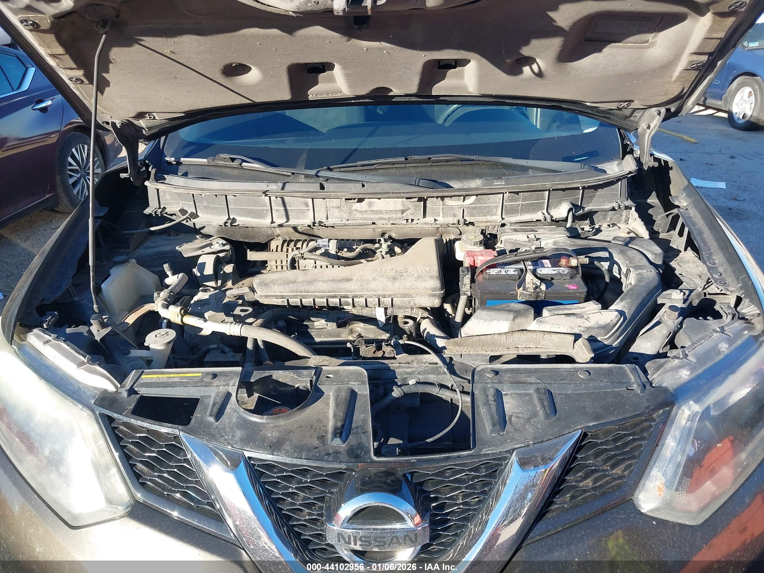 NISSAN ROGUE image 10