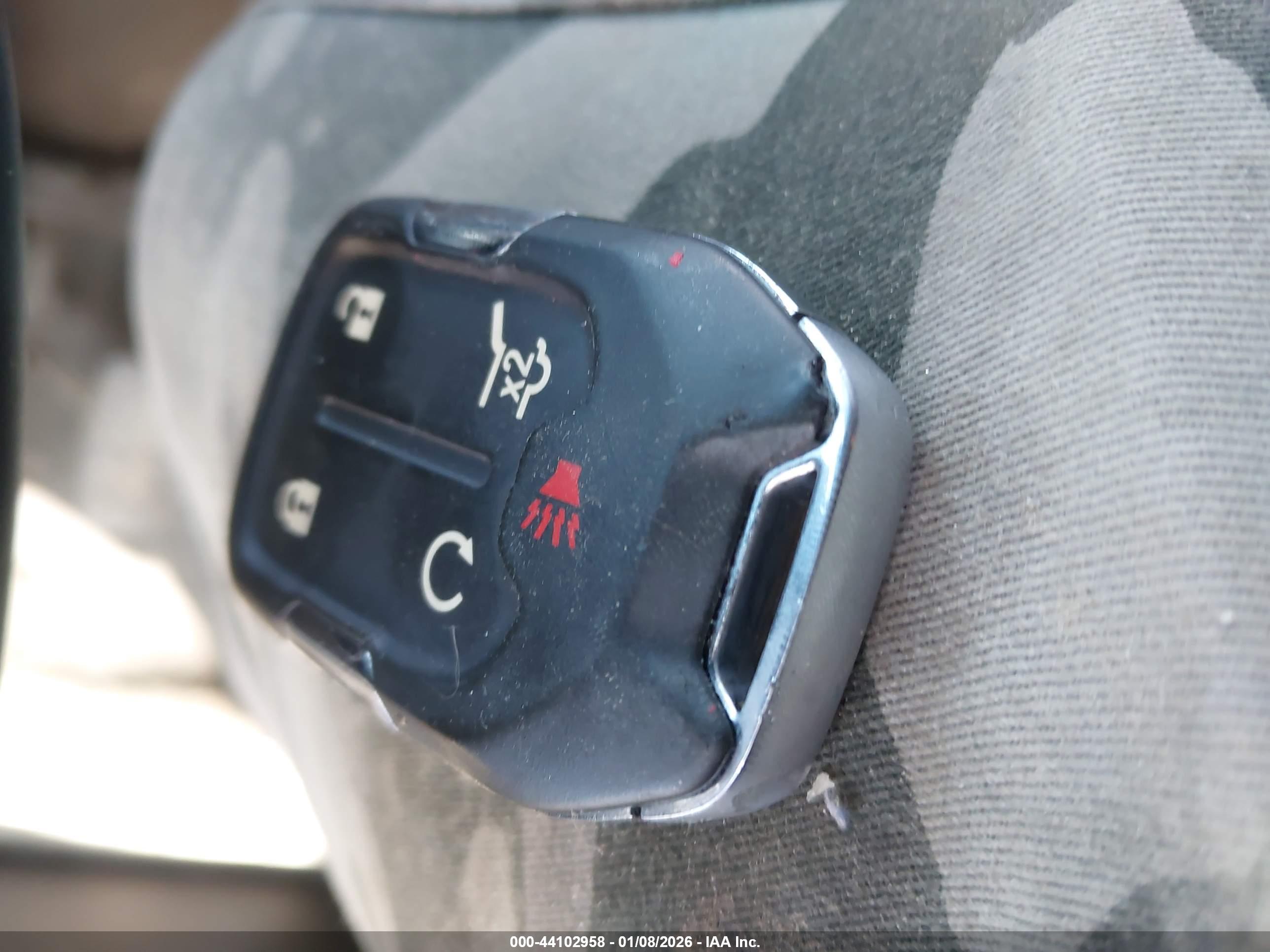 GMC ACADIA image 11