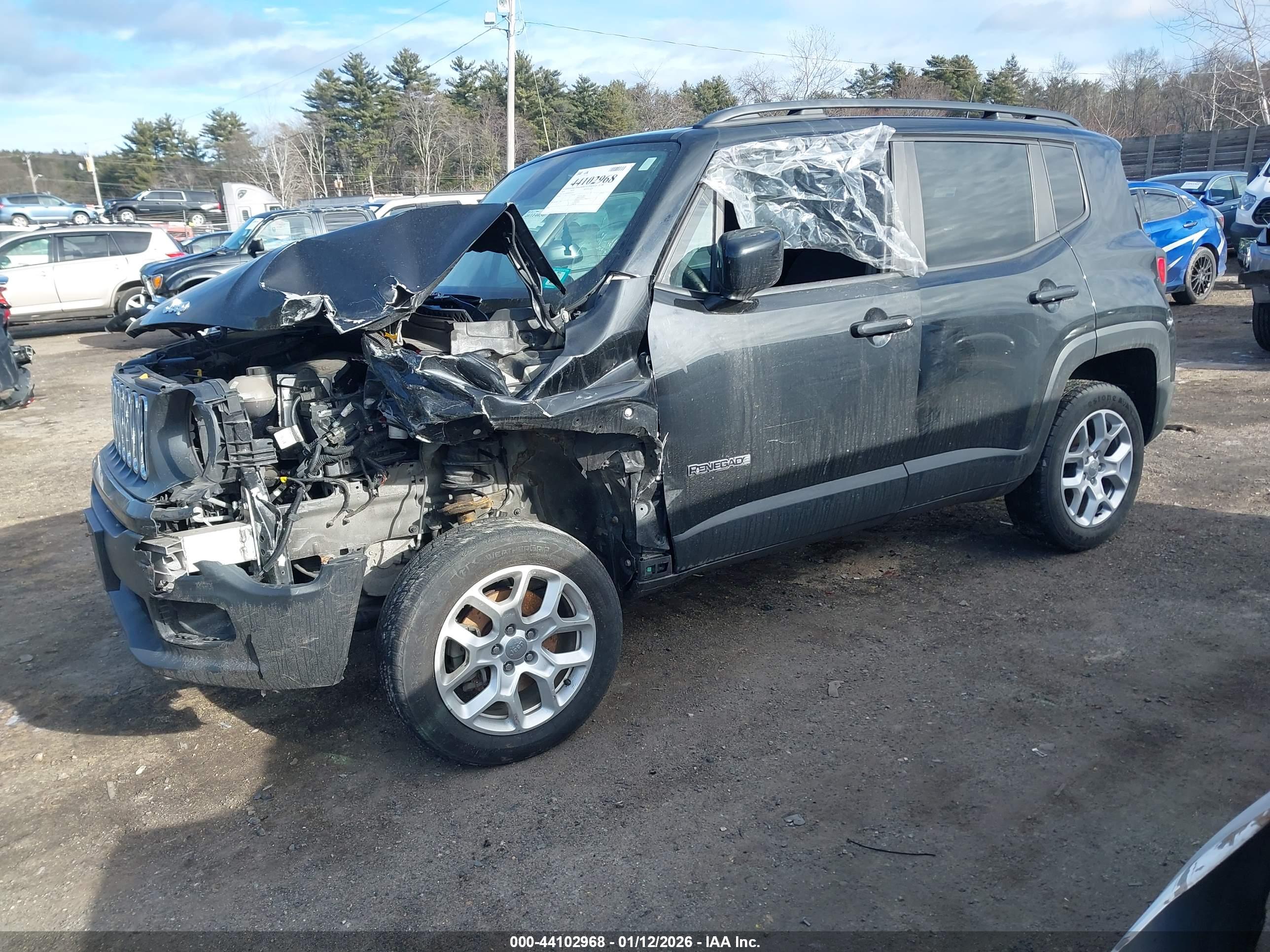 JEEP RENEGADE image 2