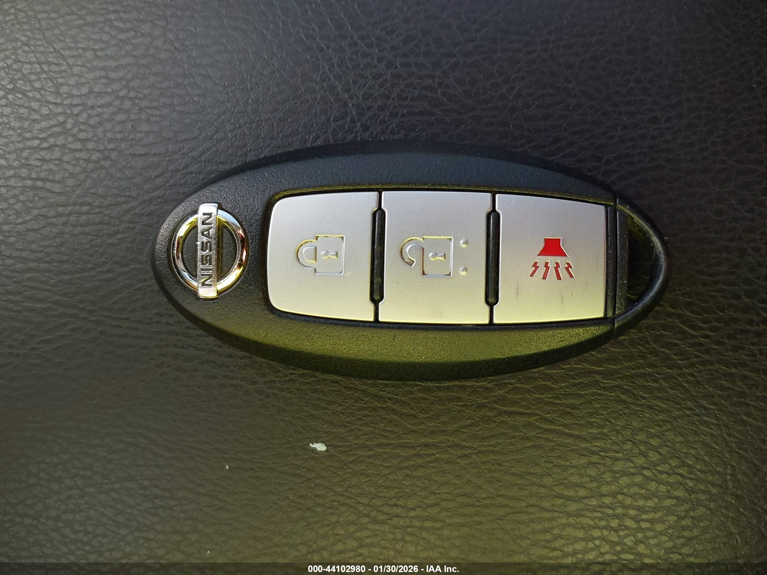 NISSAN ROGUE image 11