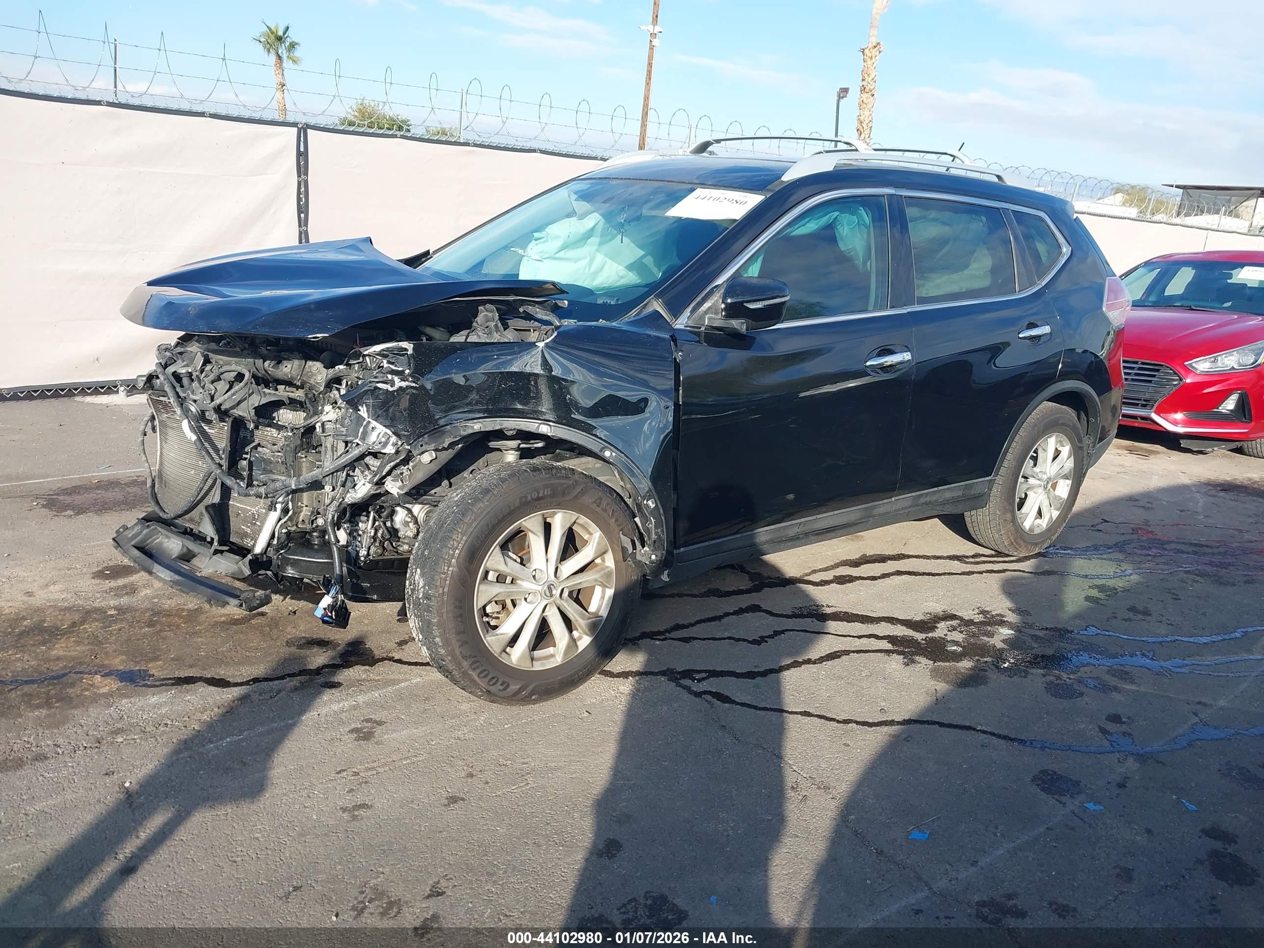 NISSAN ROGUE image 2