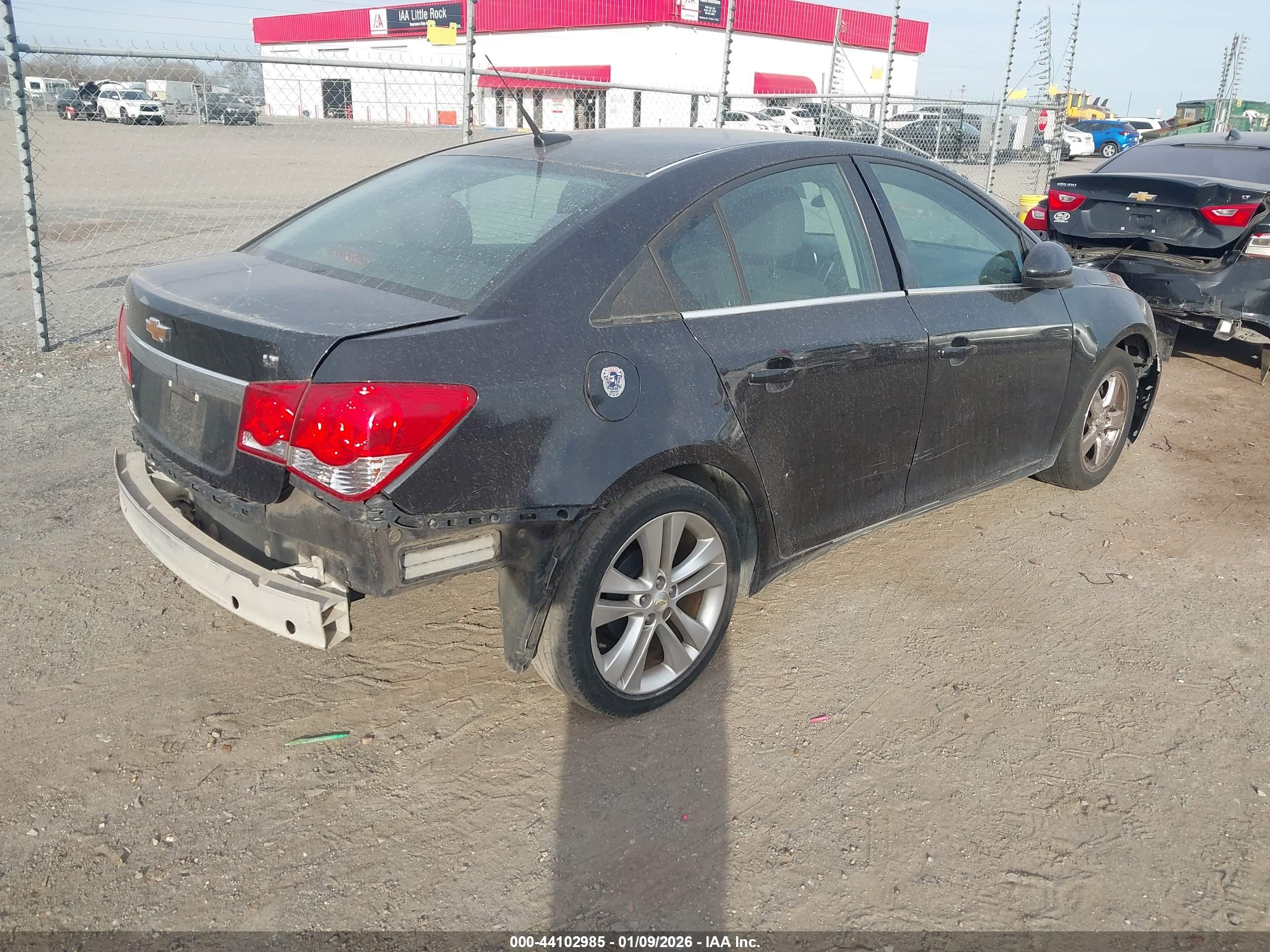 CHEVROLET CRUZE image 4