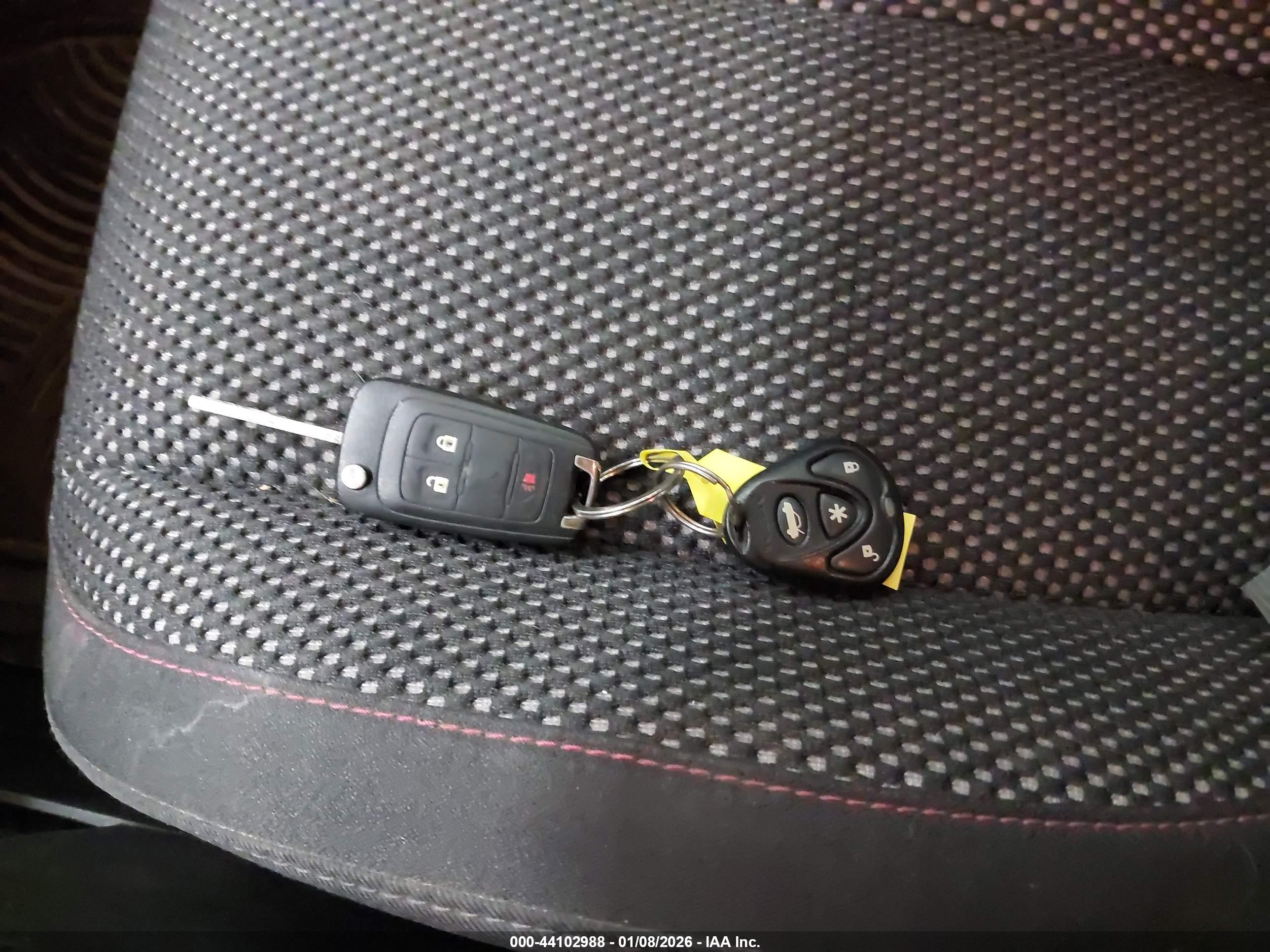 GMC TERRAIN image 11