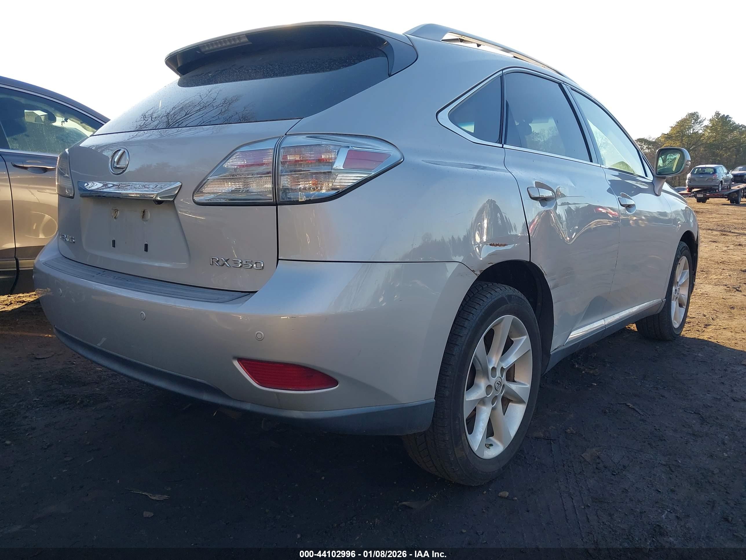 LEXUS RX image 4