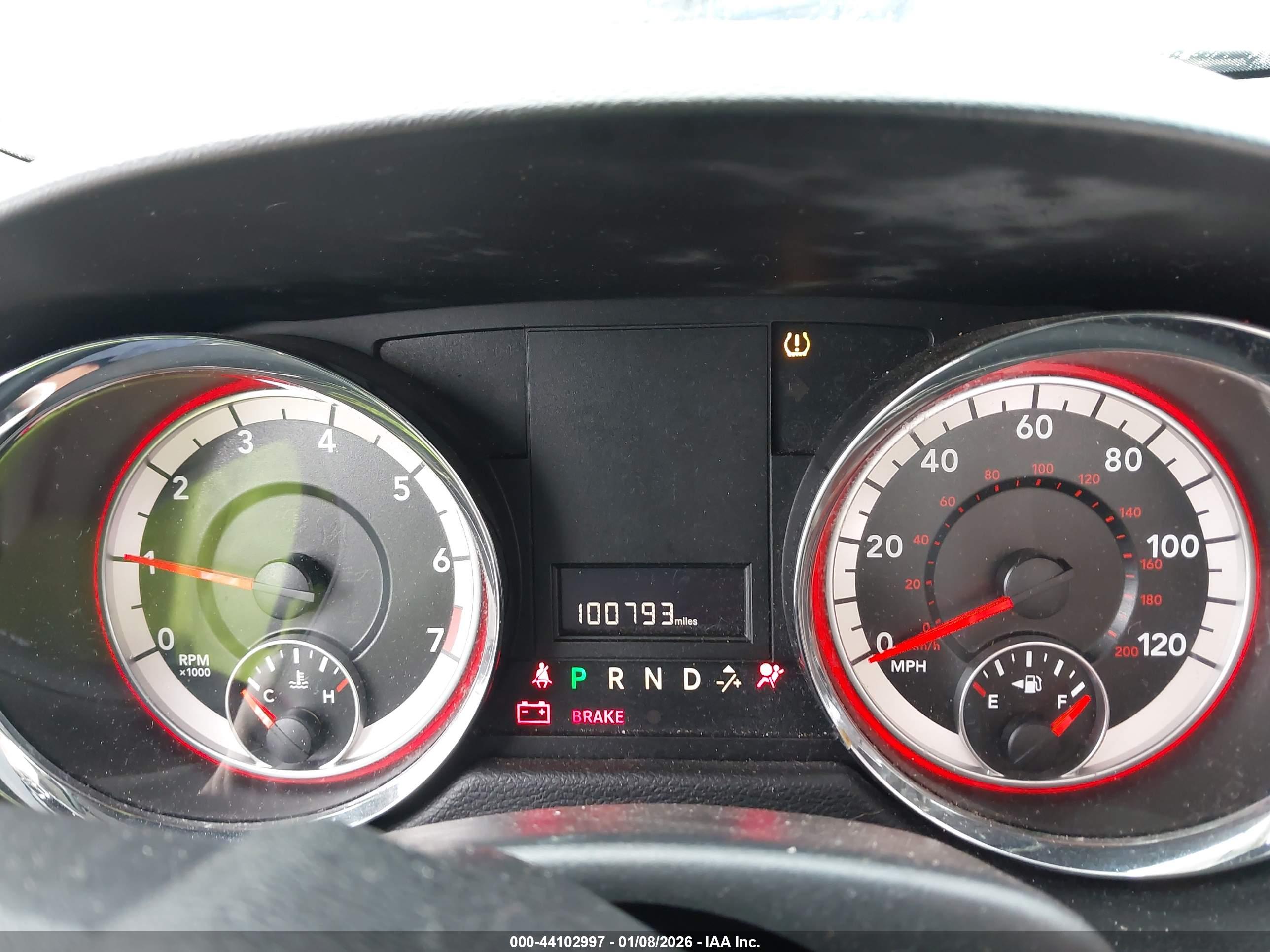DODGE GRAND image 7