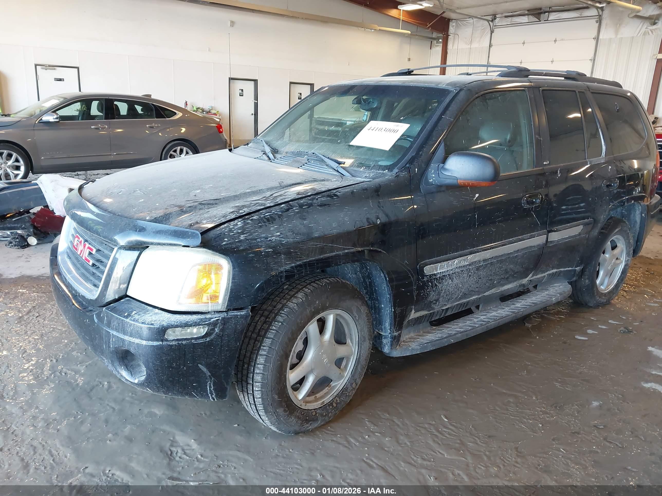 GMC ENVOY image 2