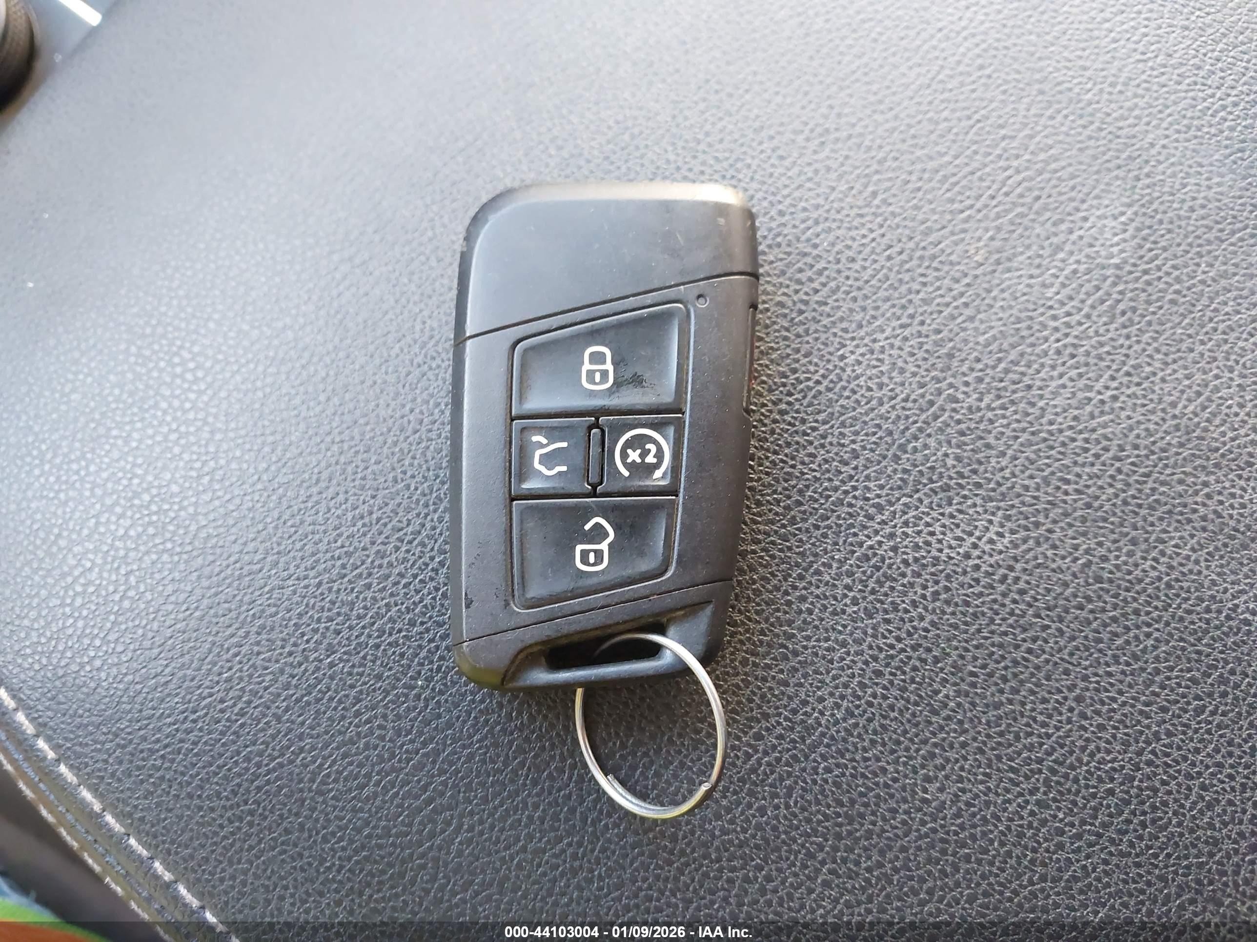 VOLKSWAGEN ATLAS image 11
