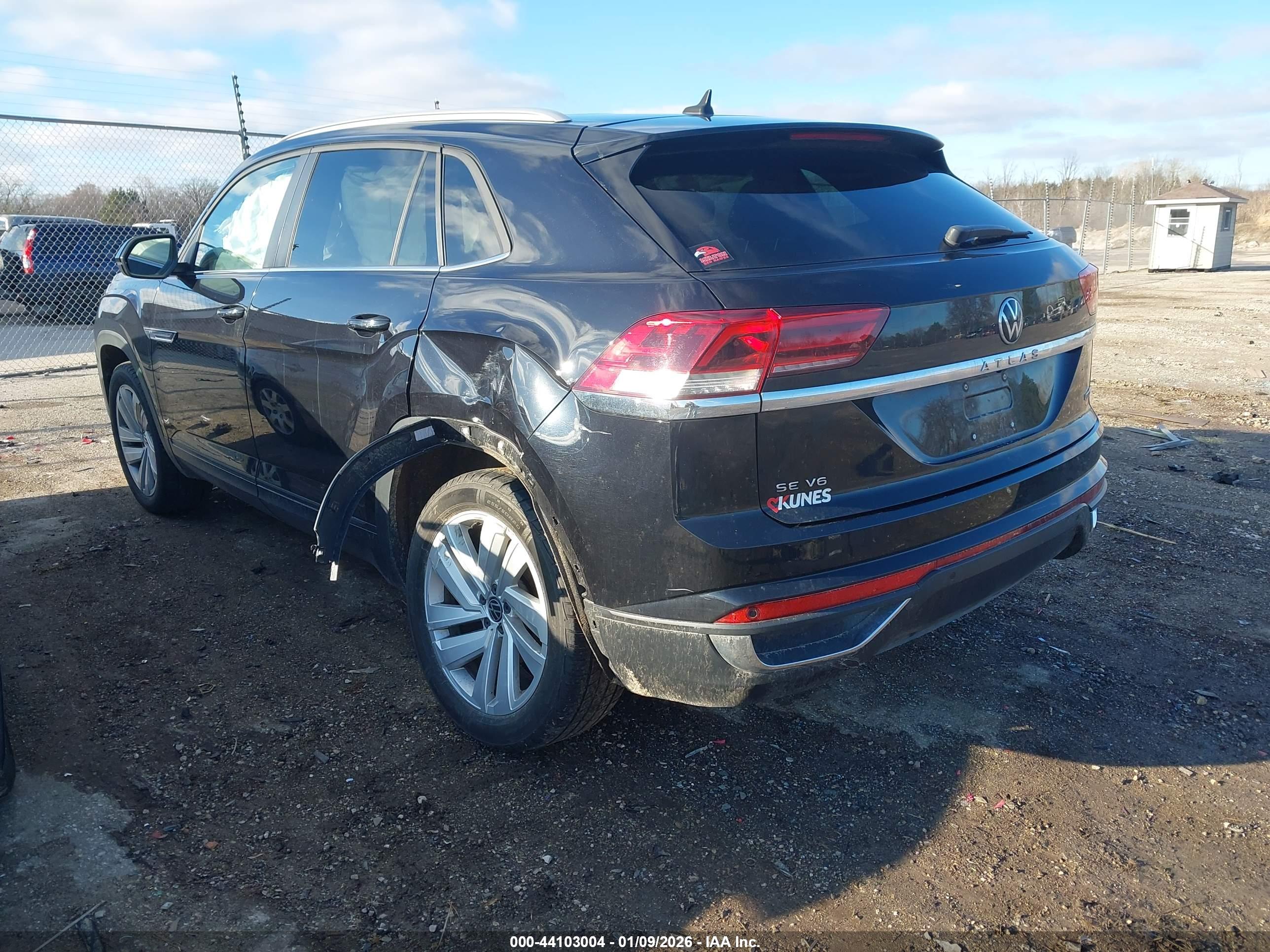 VOLKSWAGEN ATLAS image 3