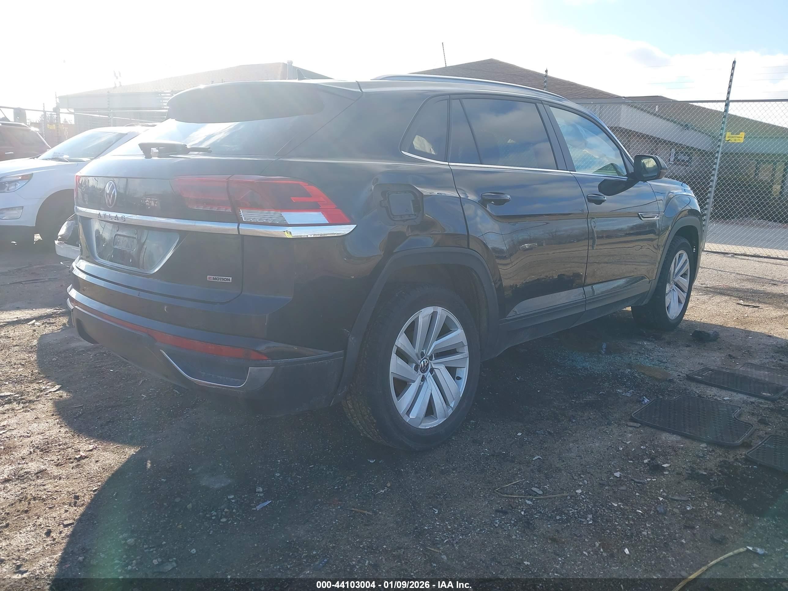 VOLKSWAGEN ATLAS image 4