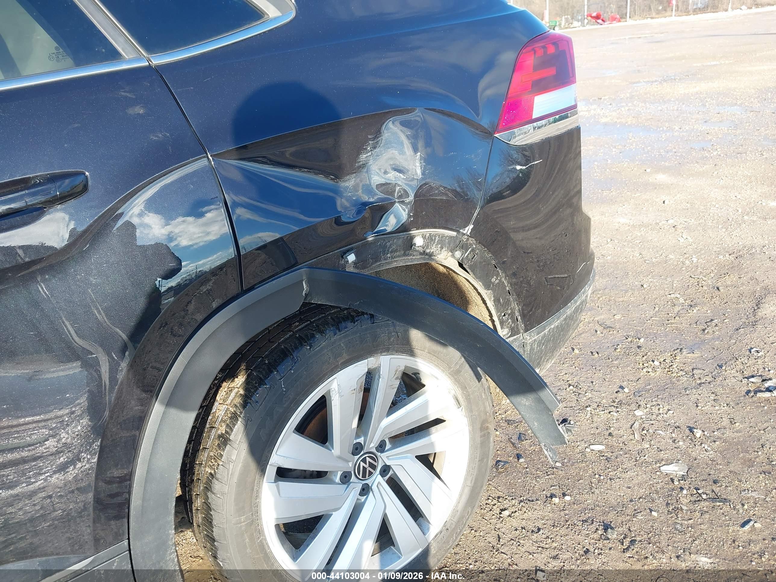 VOLKSWAGEN ATLAS image 6