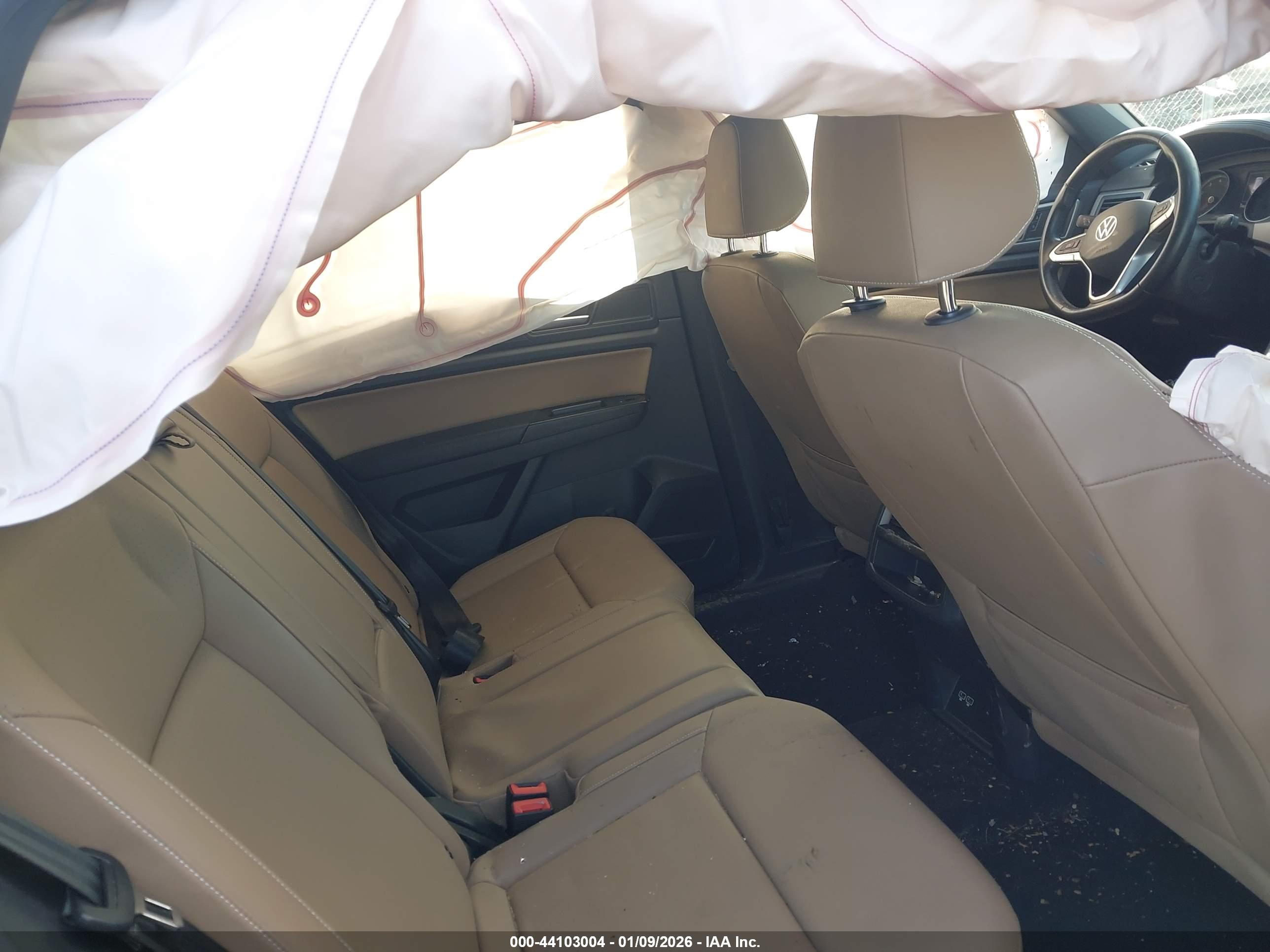 VOLKSWAGEN ATLAS image 8