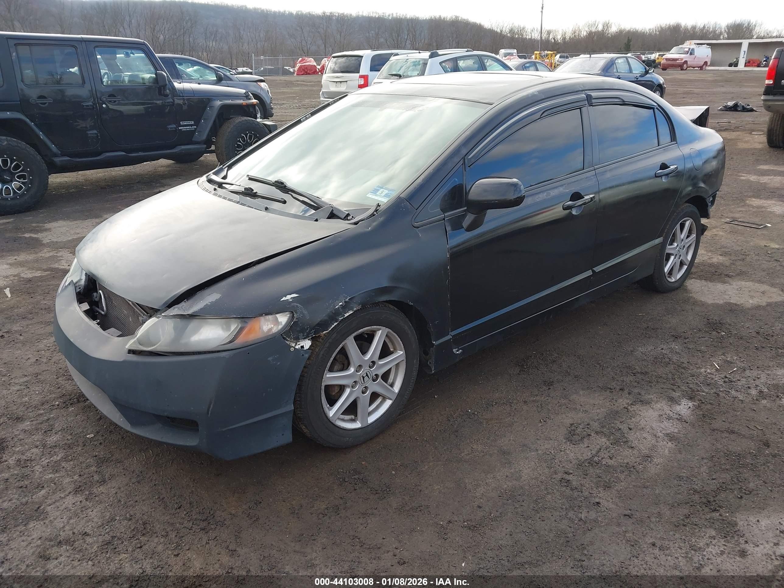 HONDA CIVIC image 2