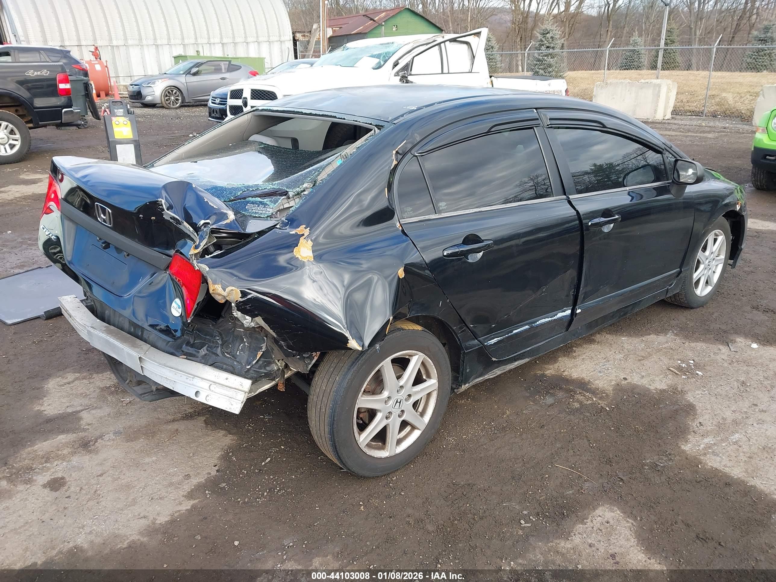 HONDA CIVIC image 4