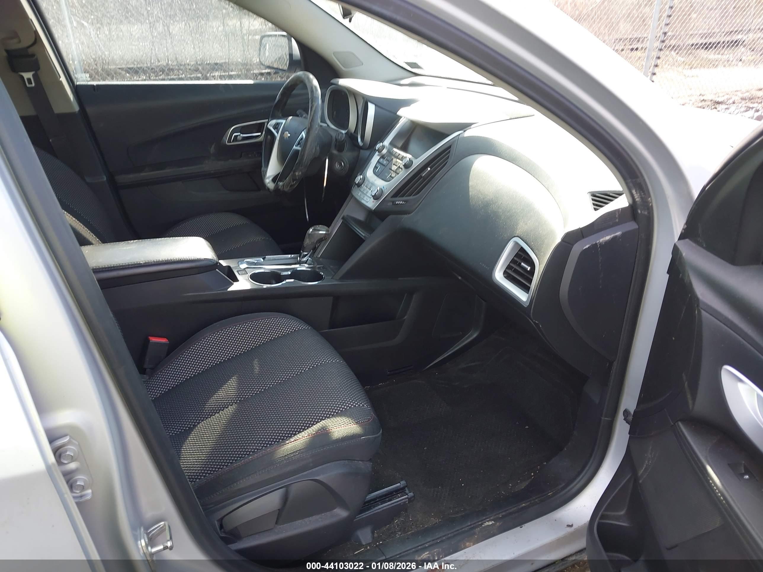 CHEVROLET EQUINOX image 5