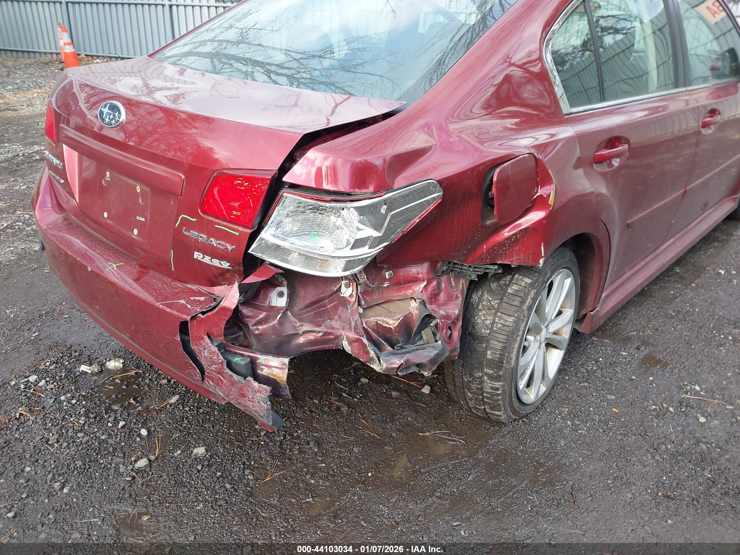 SUBARU LEGACY image 6