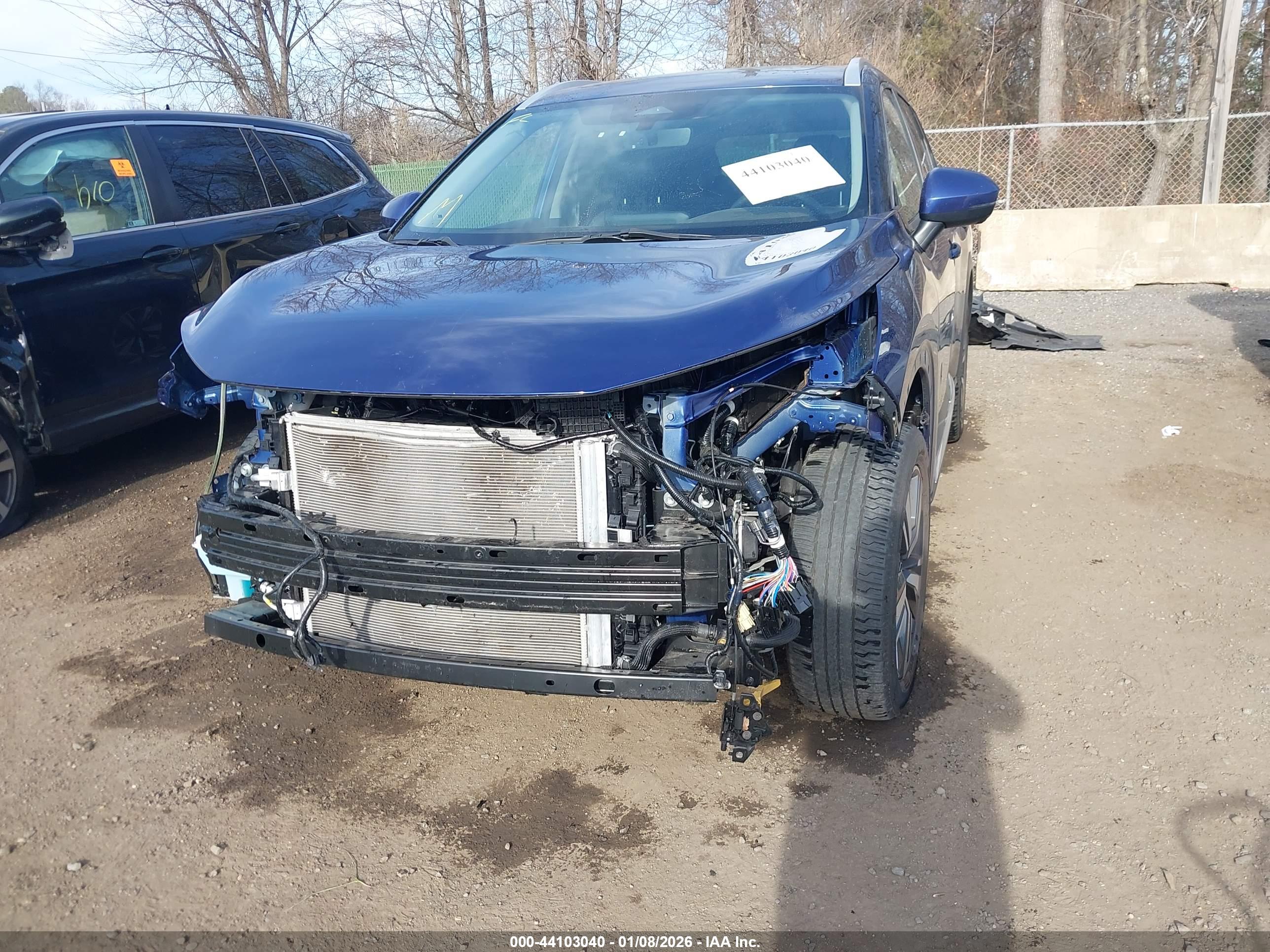 NISSAN ROGUE image 6
