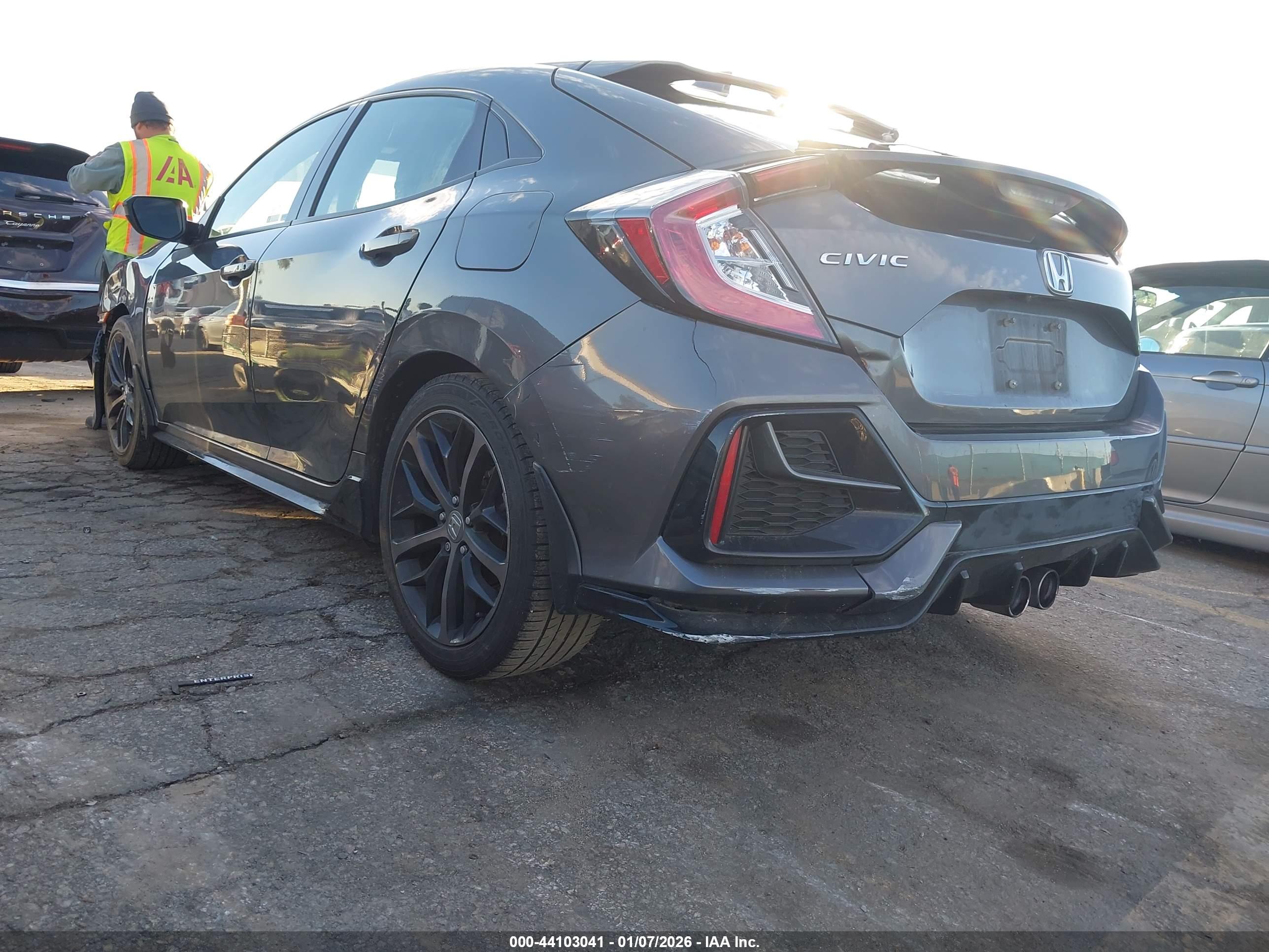 HONDA CIVIC image 3