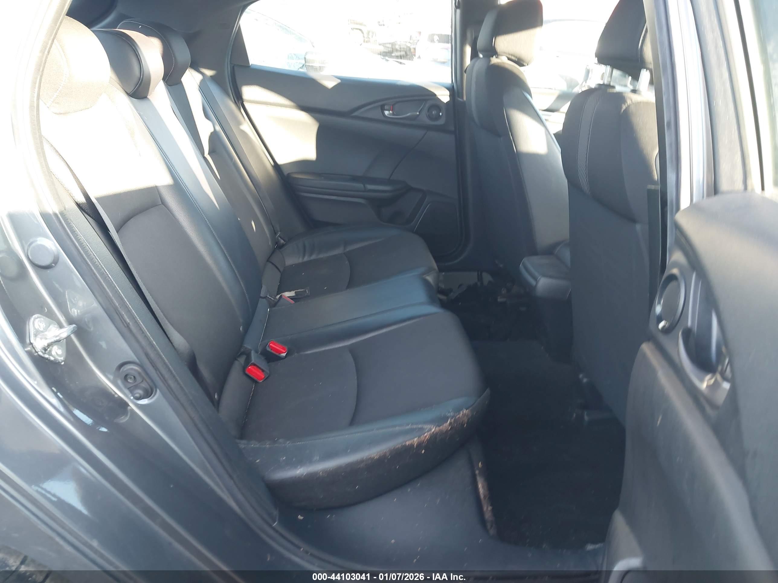 HONDA CIVIC image 8