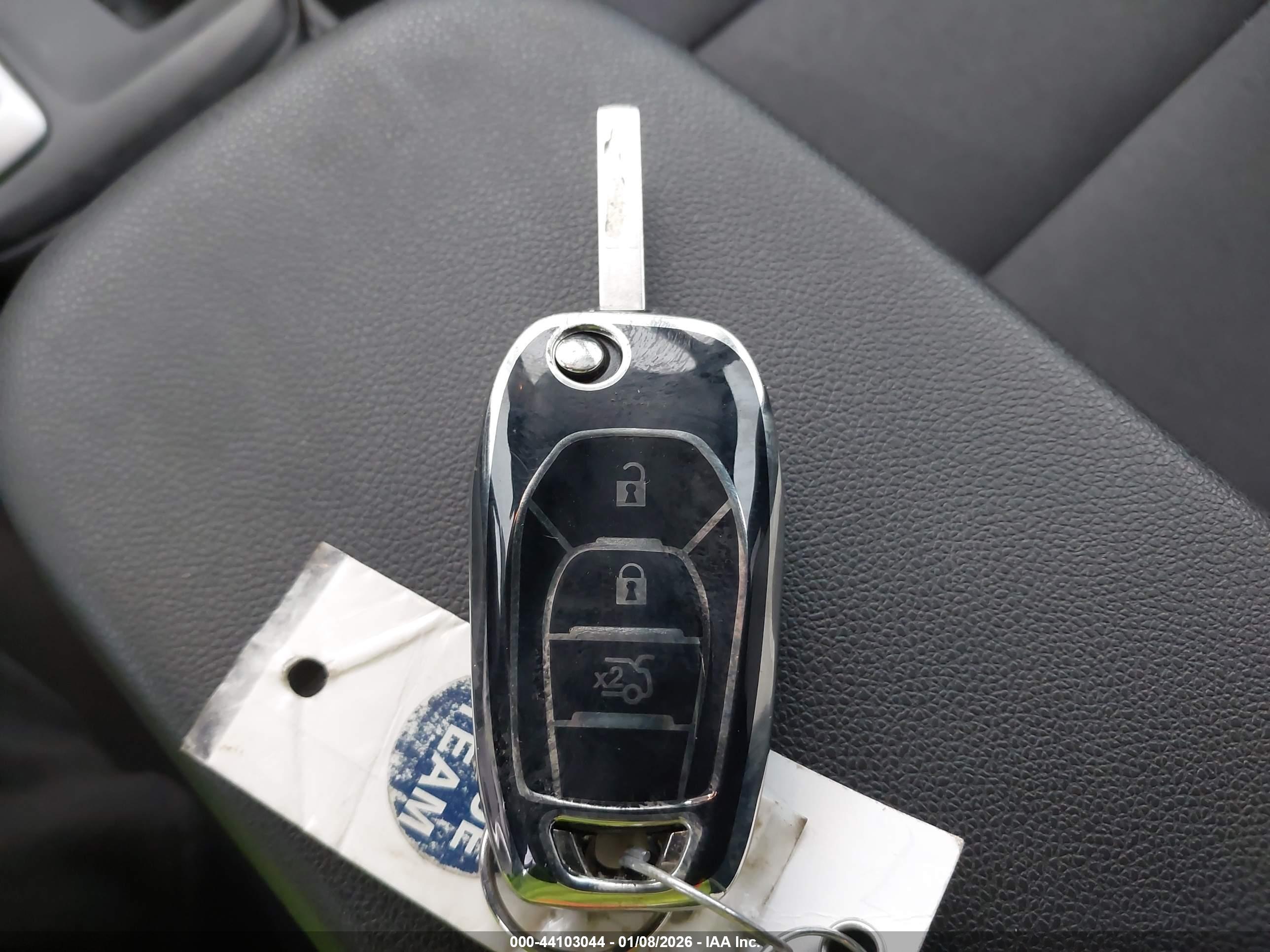 CHEVROLET TRAX image 11