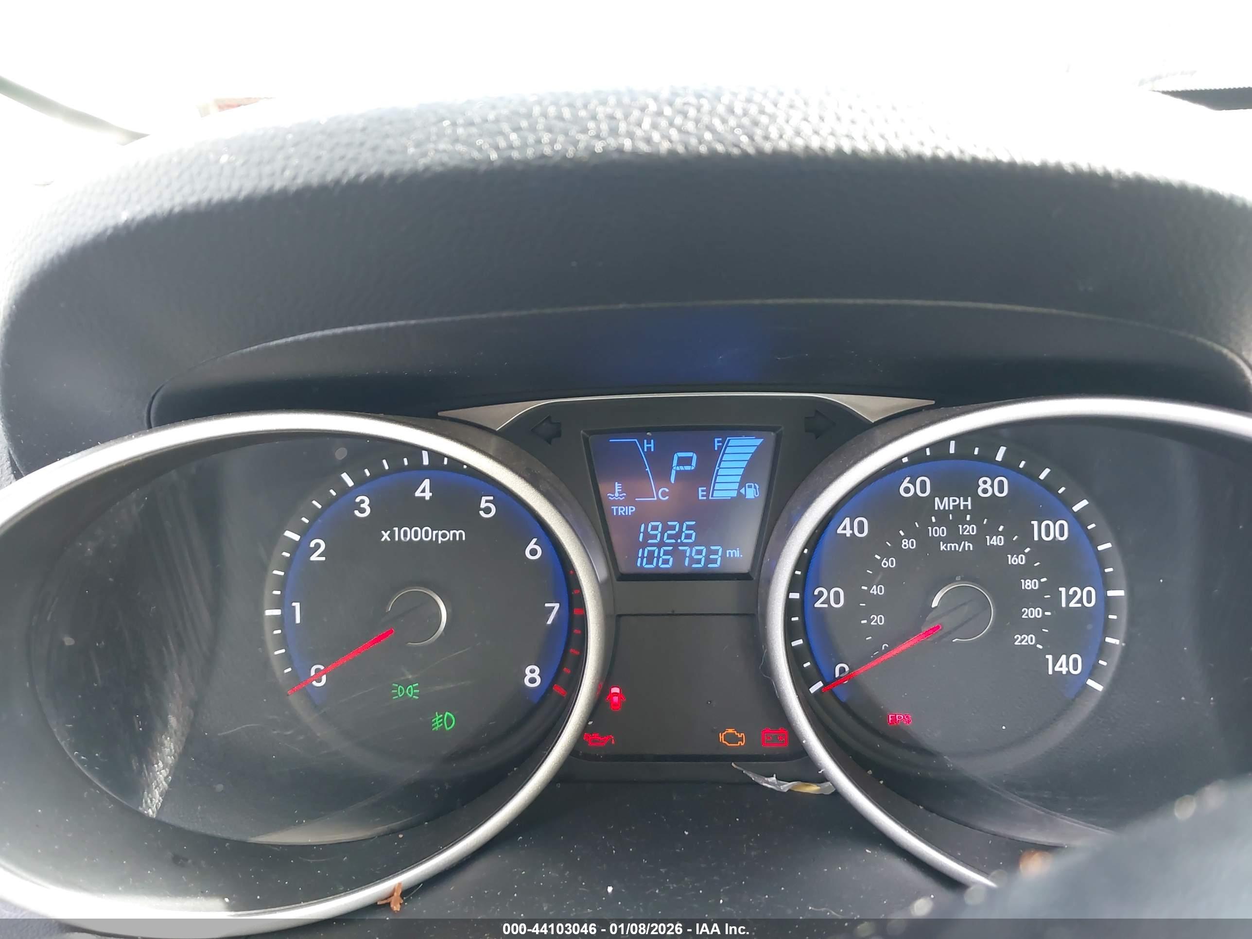 HYUNDAI TUCSON image 7