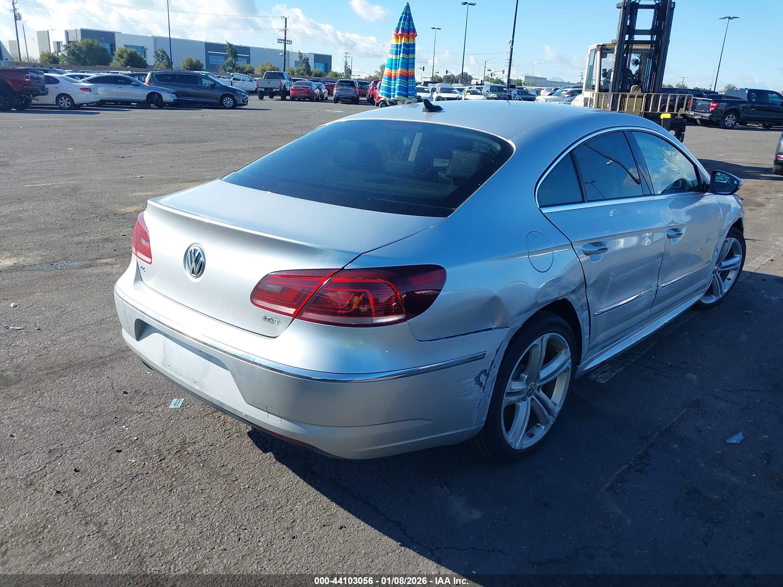 VOLKSWAGEN CC image 4
